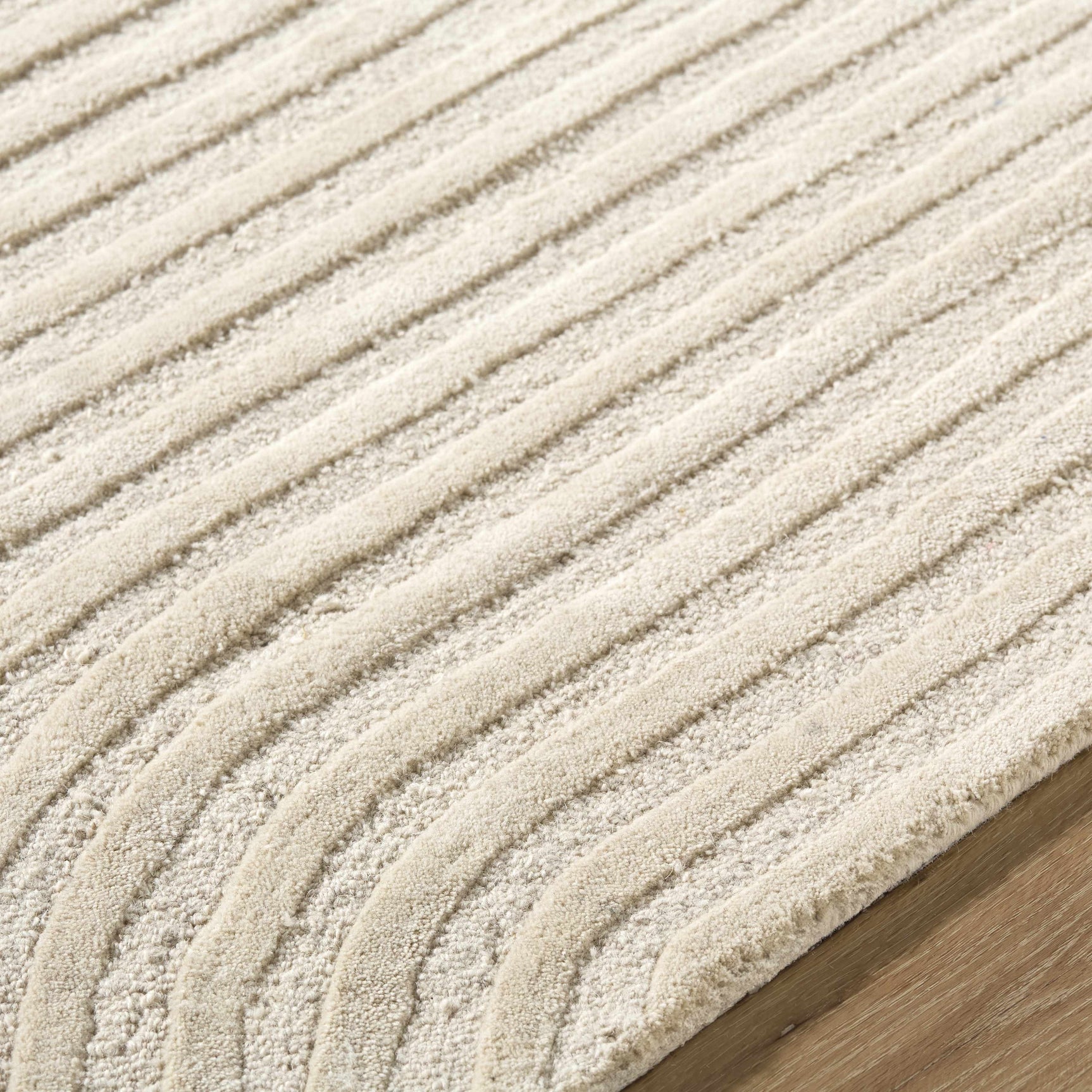 Whan Ivory Area Rug - Ornate Home