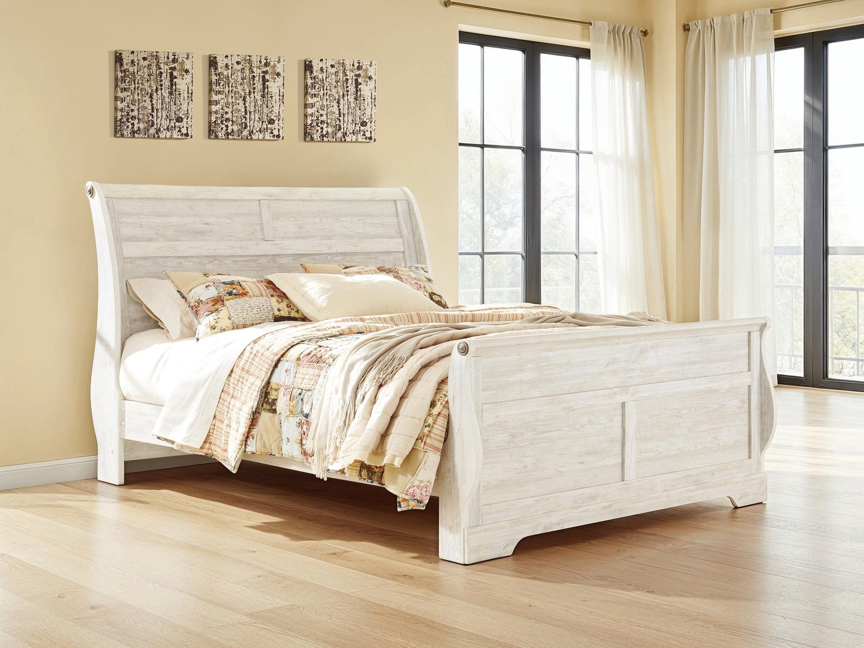 Willowton Whitewash King Sleigh Bed - Ornate Home