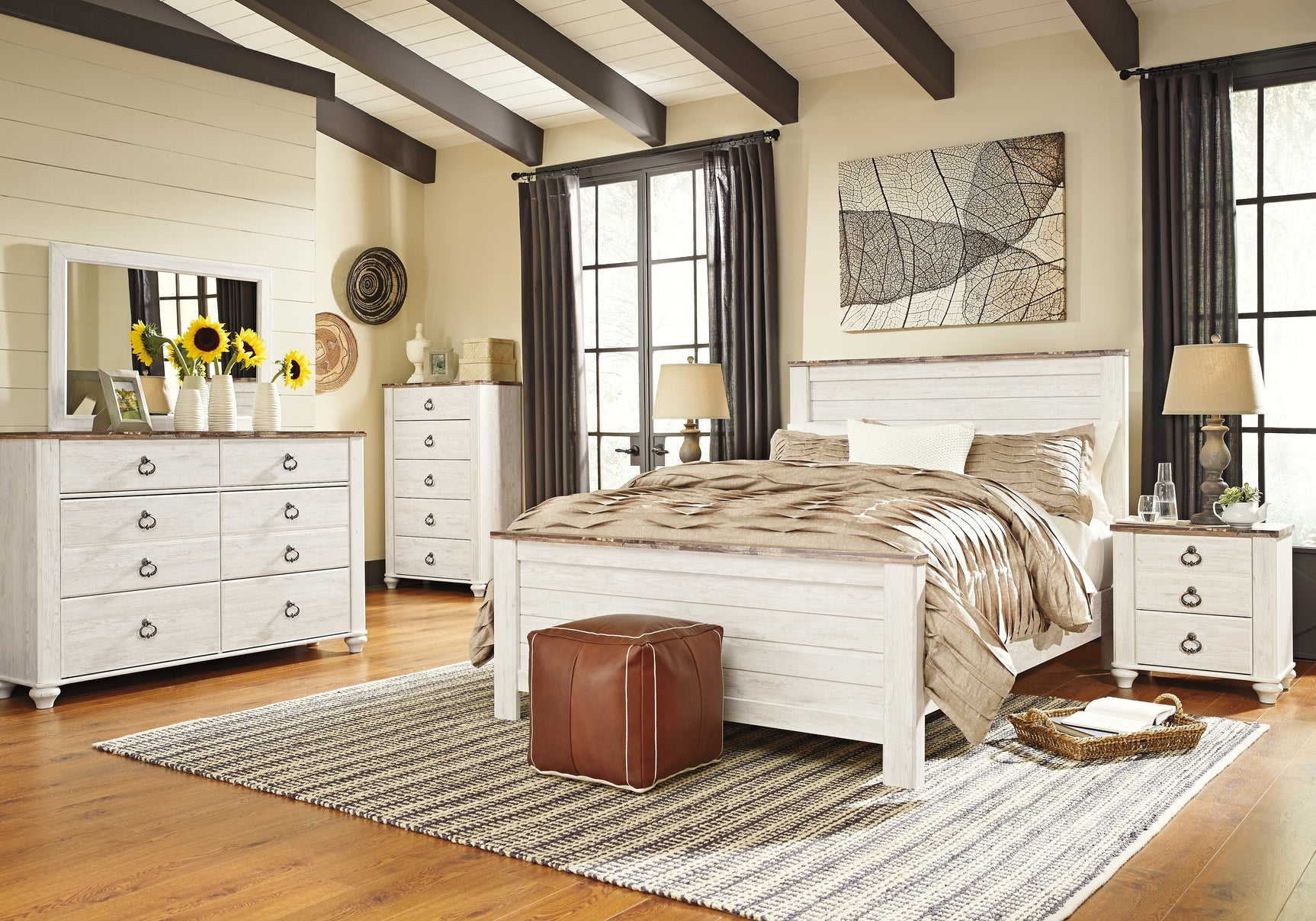 Willowton Whitewash Queen Panel Bed - Ornate Home