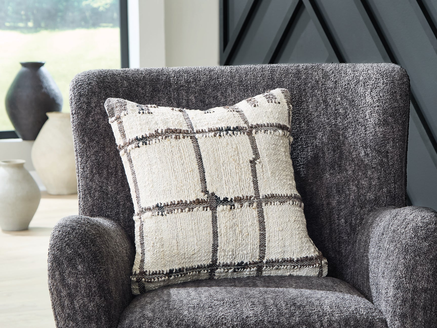Wimings Brown/Black/Cream Pillow (Set of 4) (Online Special Price) - Ornate Home