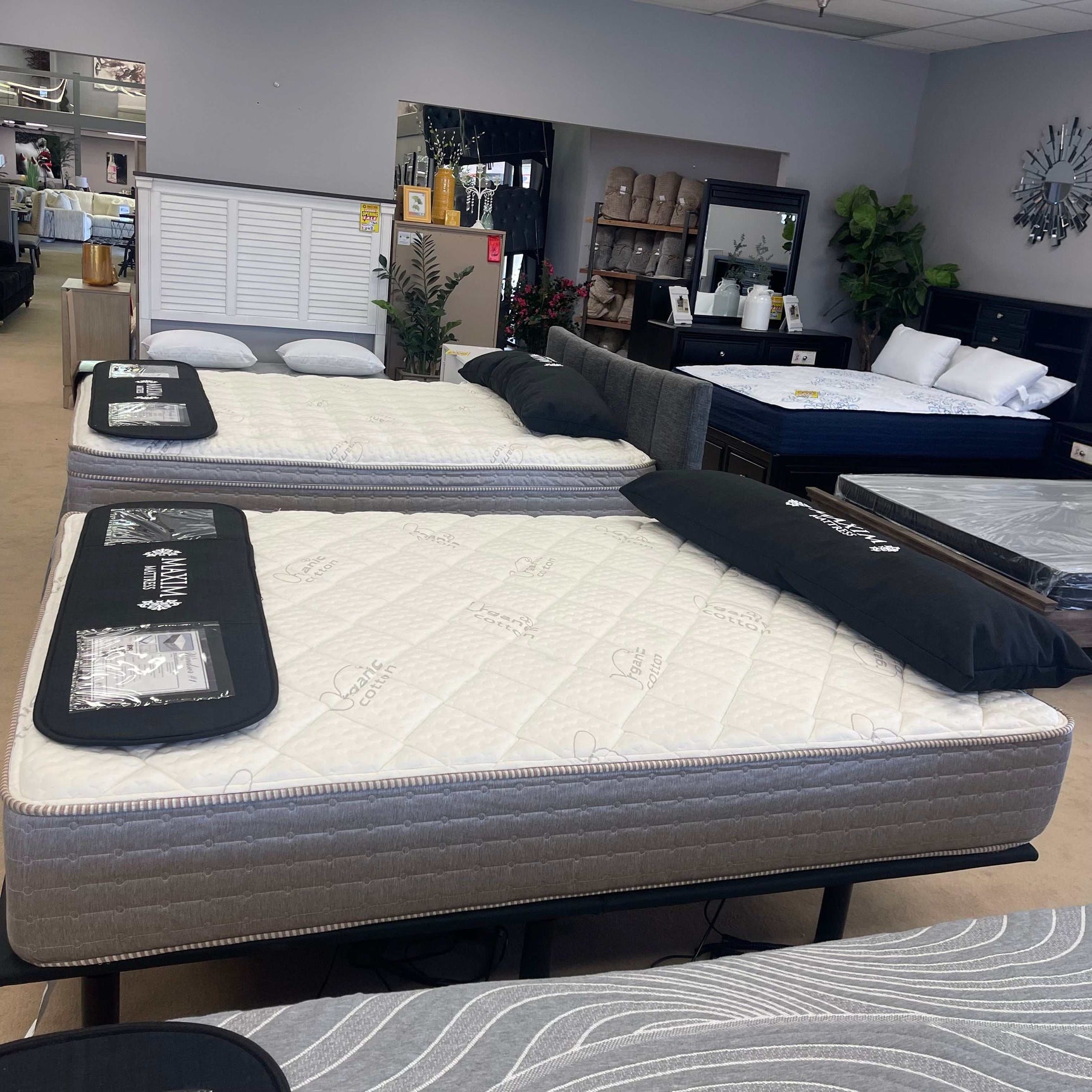 Windmill #1 Taupe Tight Top 12" Mattress / Extra Firm - Ornate Home