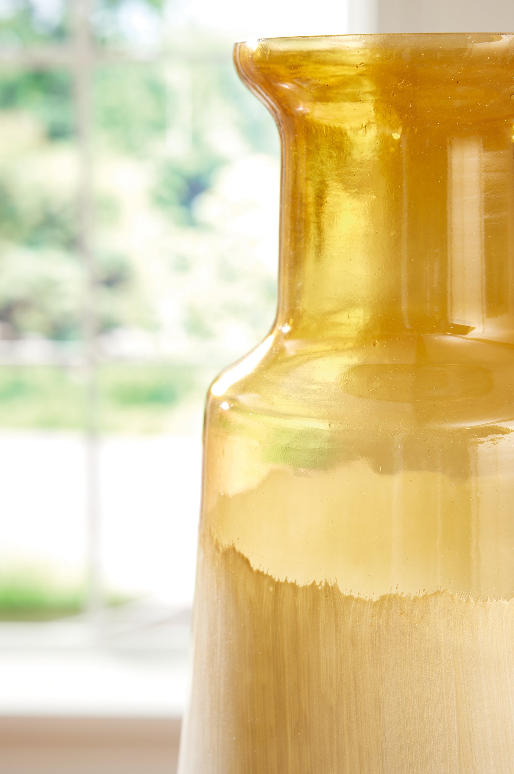 Wynburg White/Amber Vase - Ornate Home