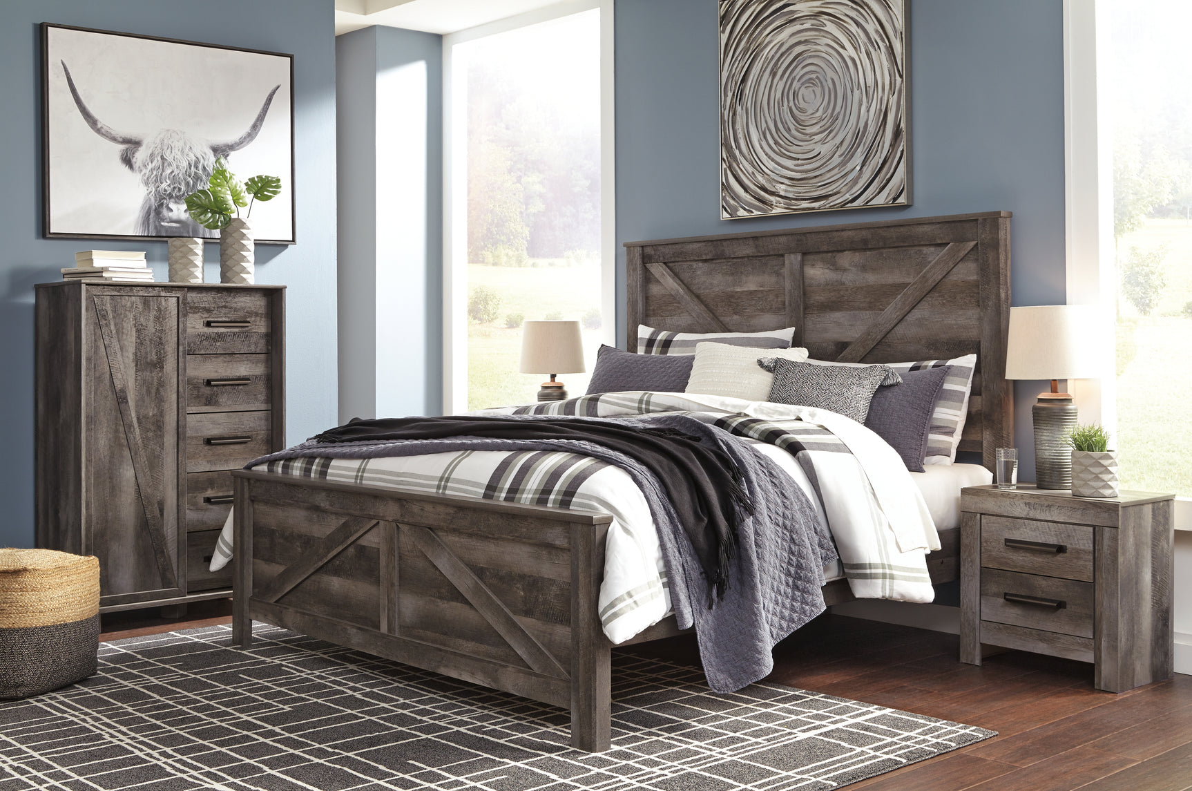 Wynnlow Gray King Crossbuck Panel Bed - Ornate Home