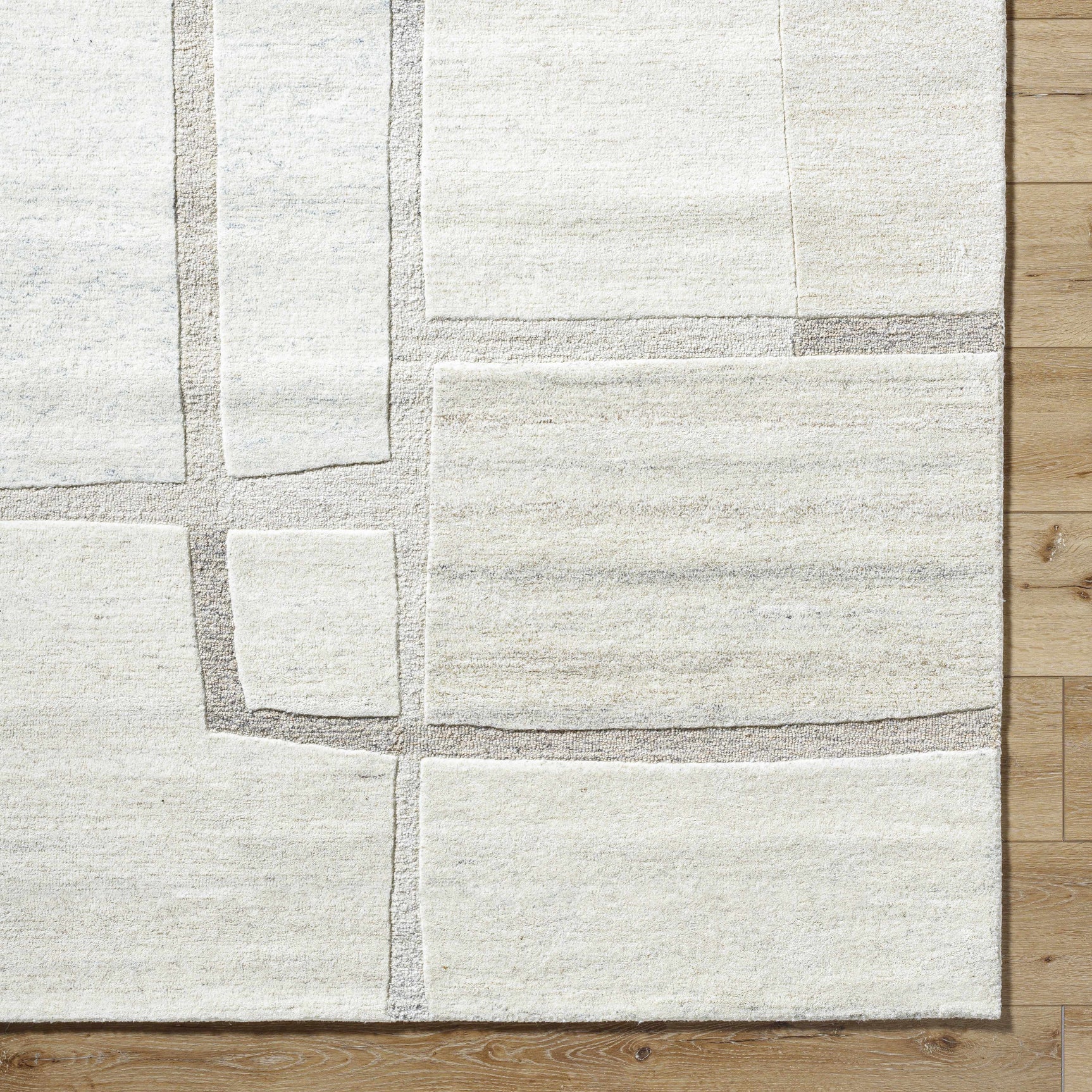 Yuuto Area Rug - Ornate Home