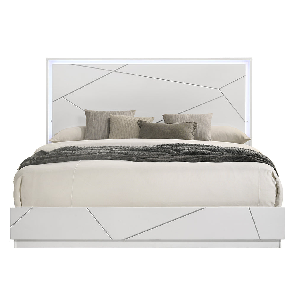 Esther White/Silver Eastern King Bed w/LED