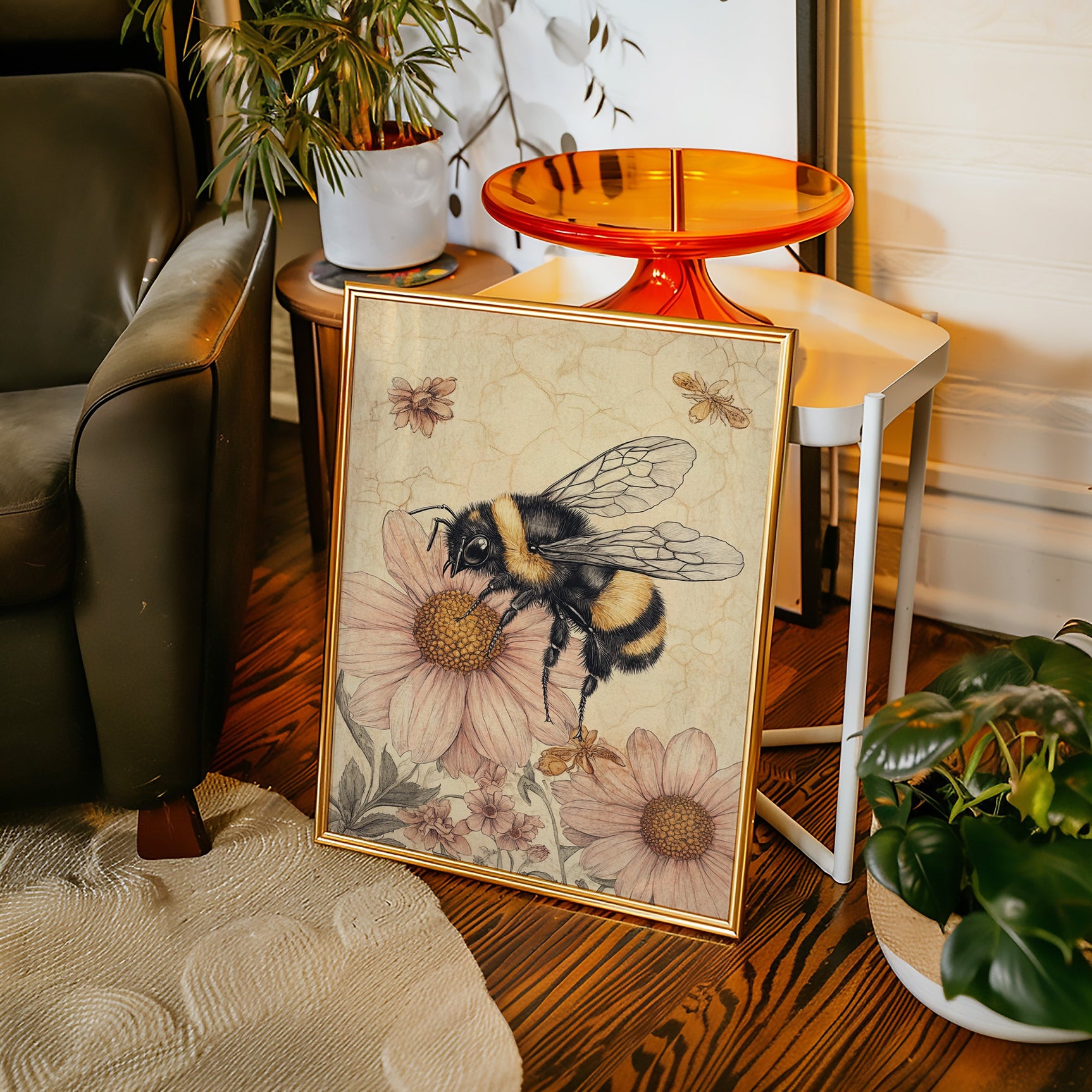 Amber Buzz Reverie