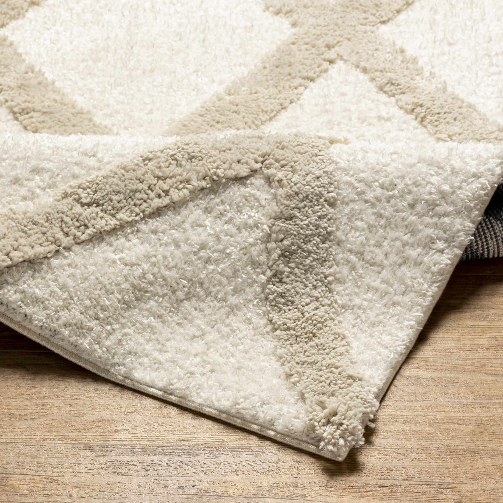 Sulusaray Area Rug - Clearance