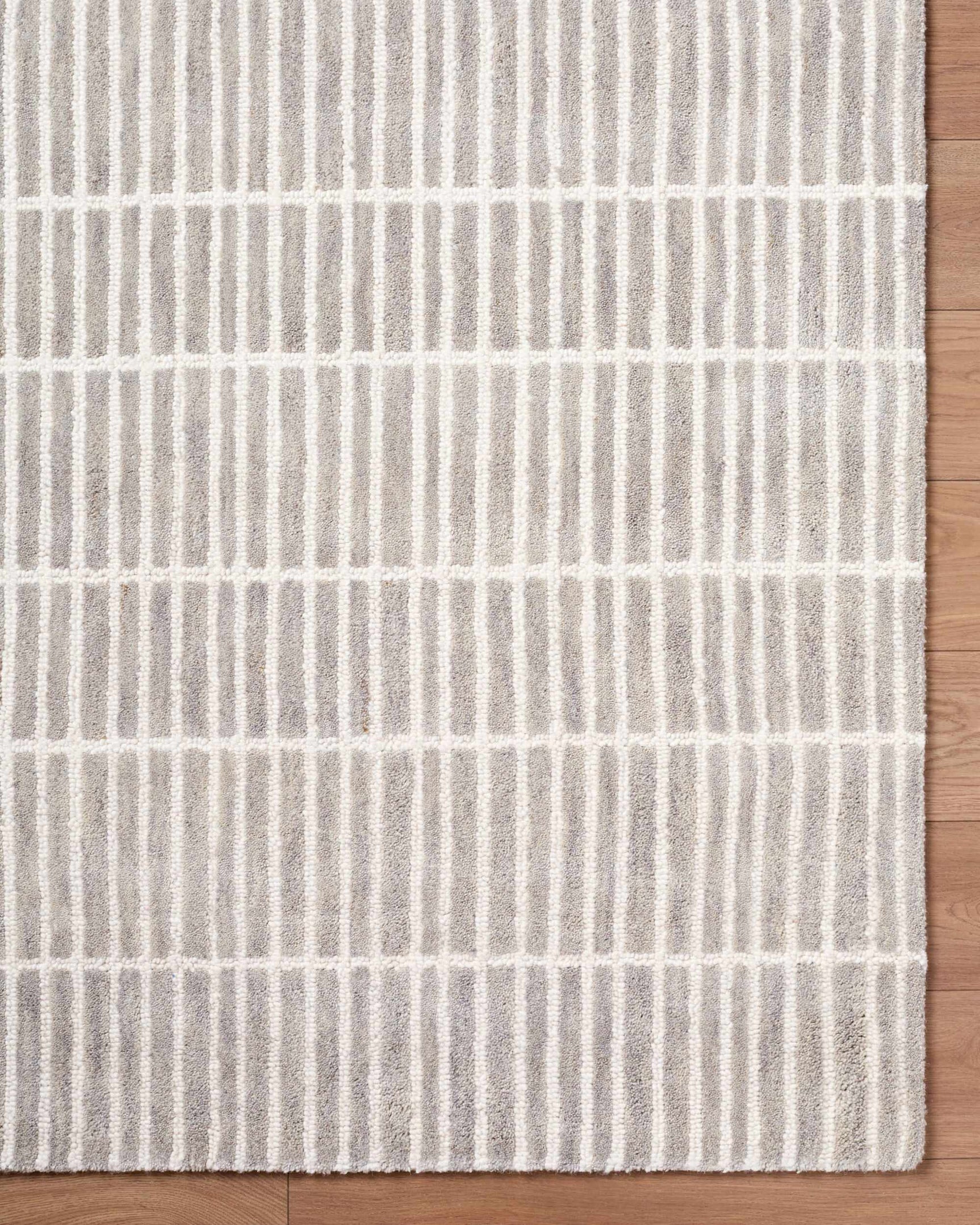 Finial Gray Wool Area Rug