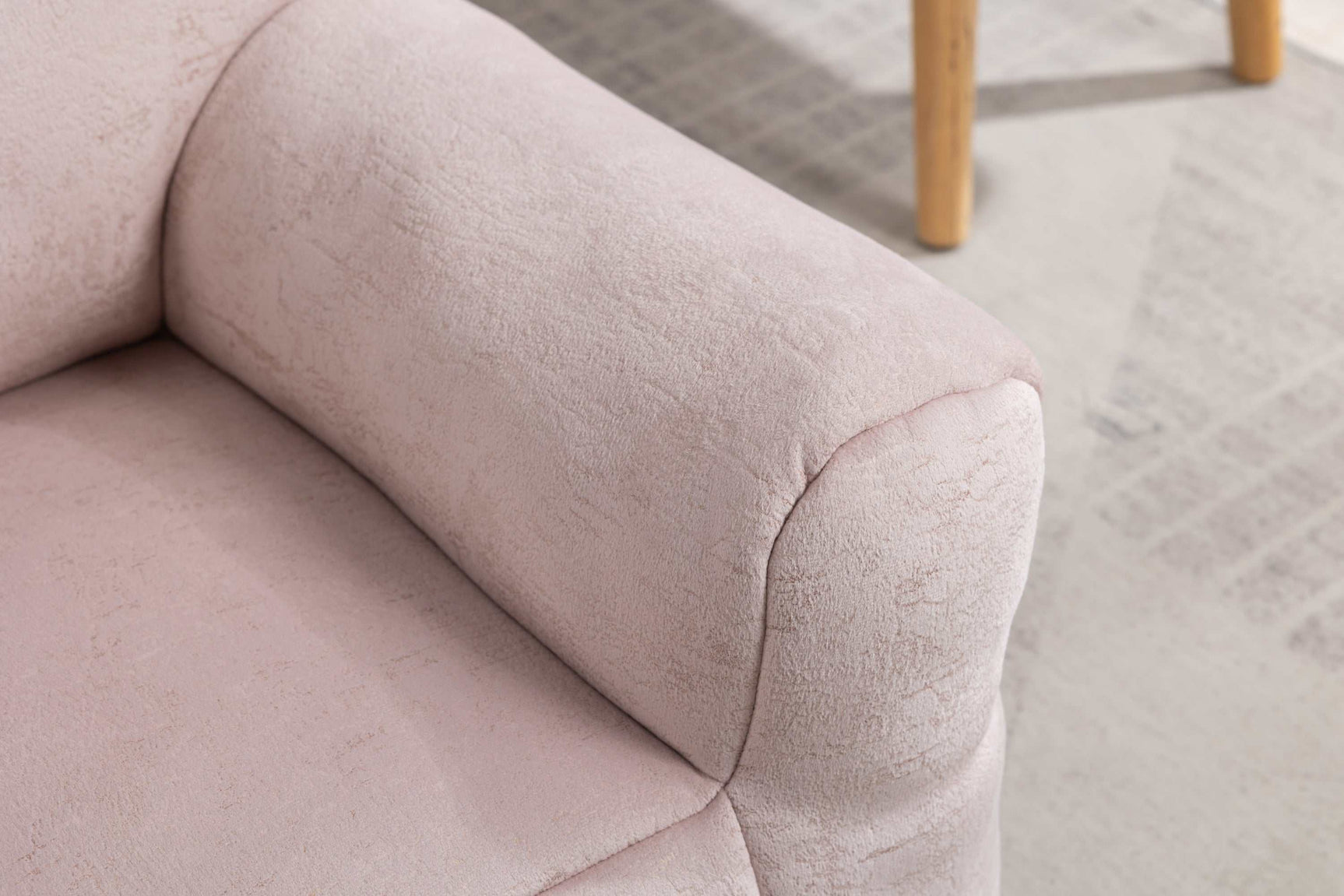 King Kid's Pink Velvet Bean Chair - Ornate Home