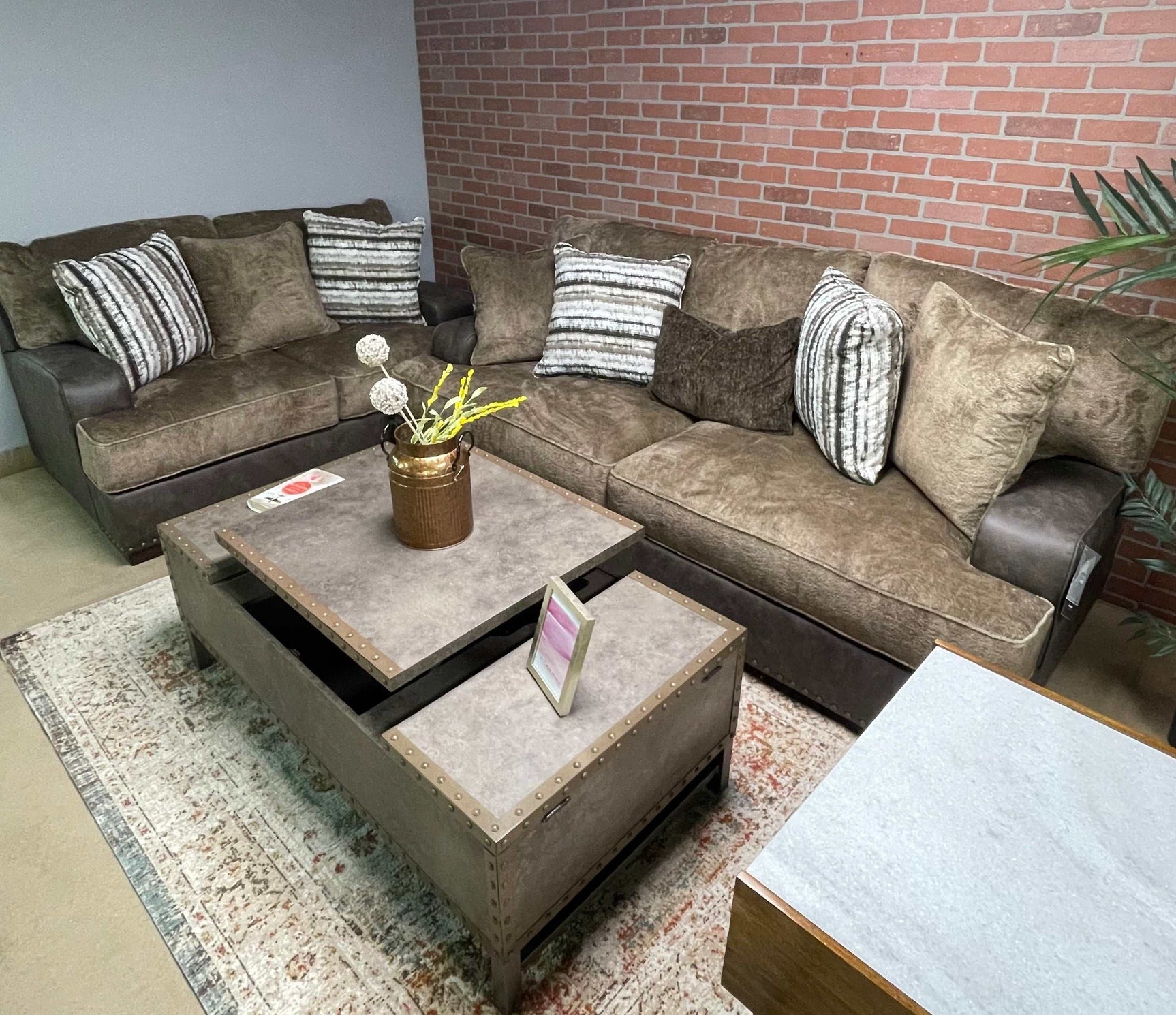 Alesbury Chocolate Living Room Set / 2pc - Ornate Home