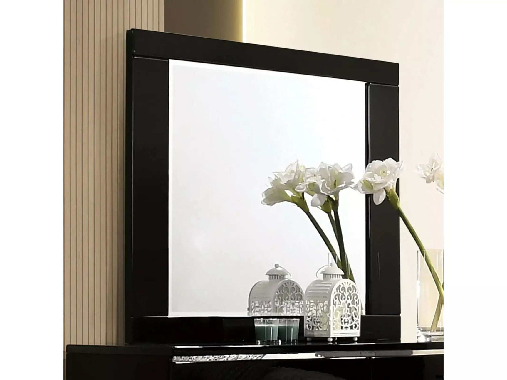 Carlie Black Mirror - Ornate Home