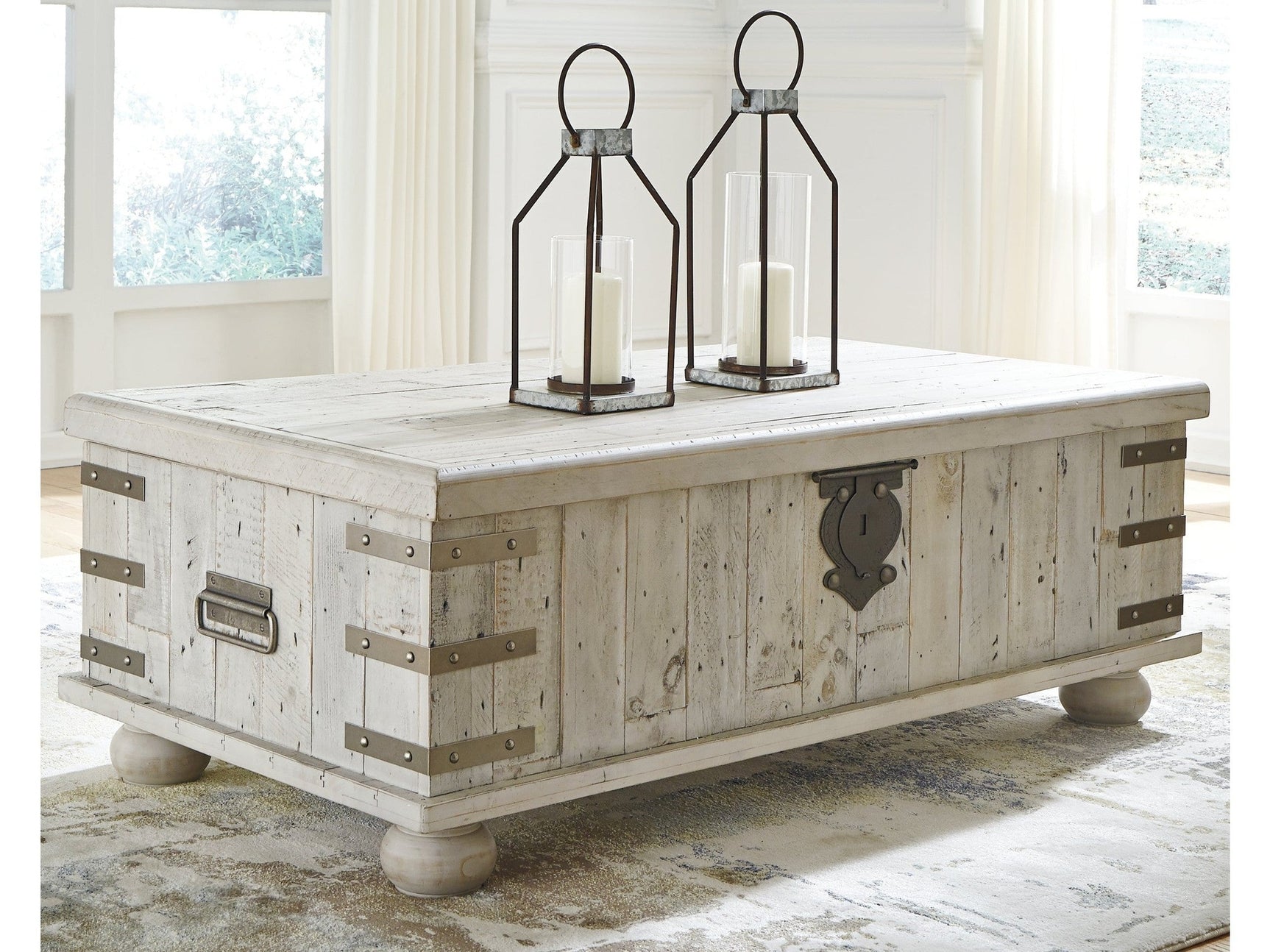 Carynhurst White Wash Gray Lift Top Coffee Table - Ornate Home