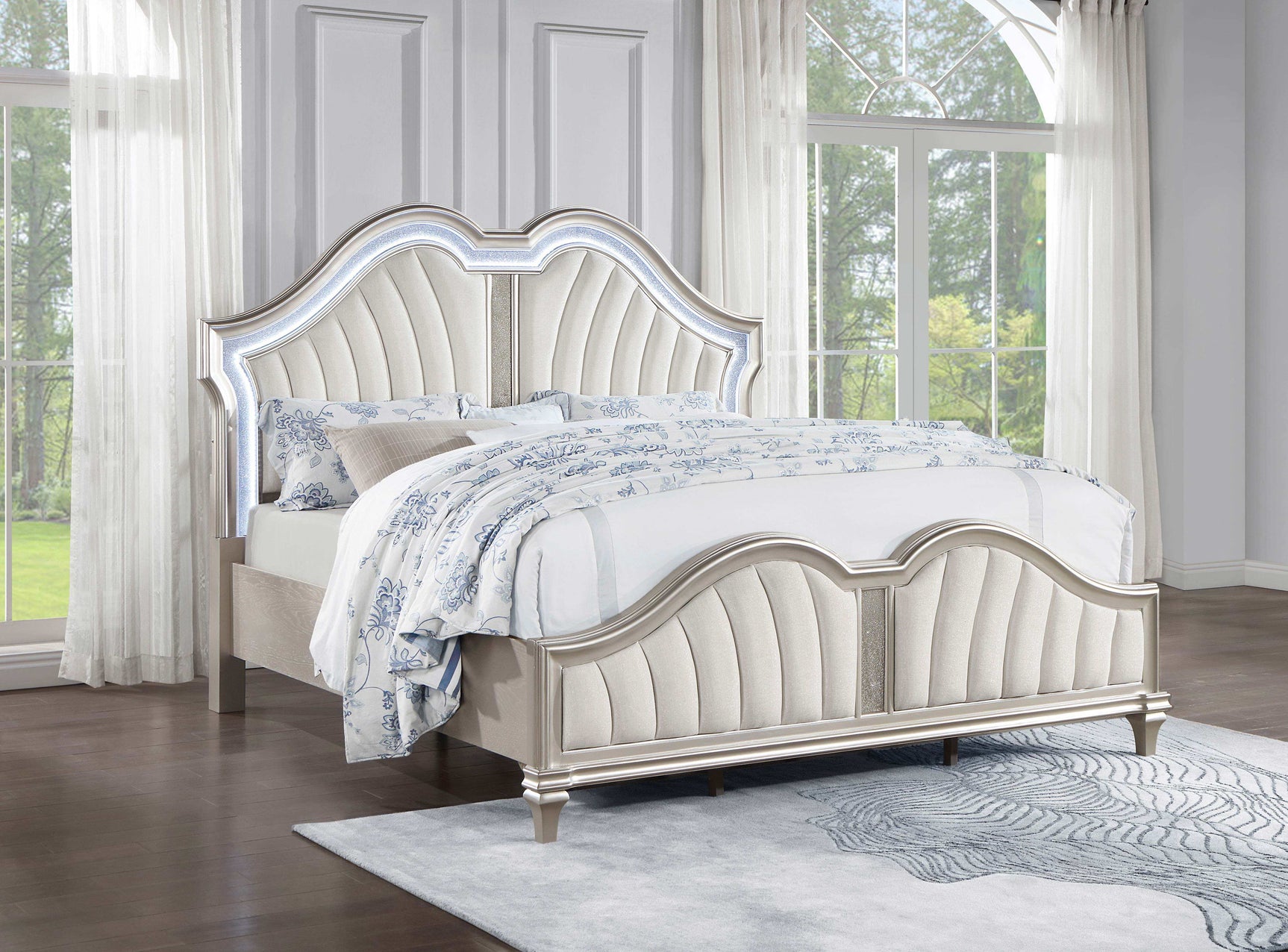 Evangeline Silver Oak / Ivory Queen Bed - Ornate Home