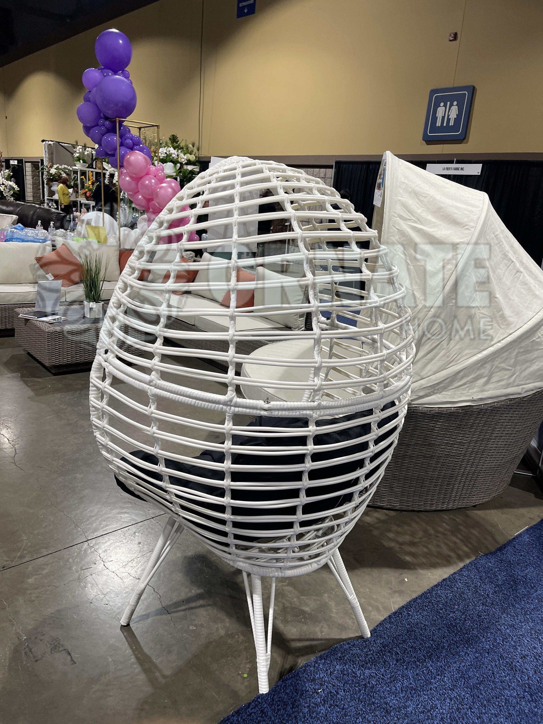 Galzed Black & White Patio Lounge Chair - Ornate Home