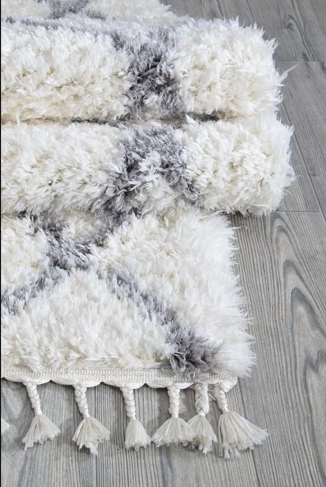 Joyce Modern Indoor Non Slip Area Rugs - Ornate Home