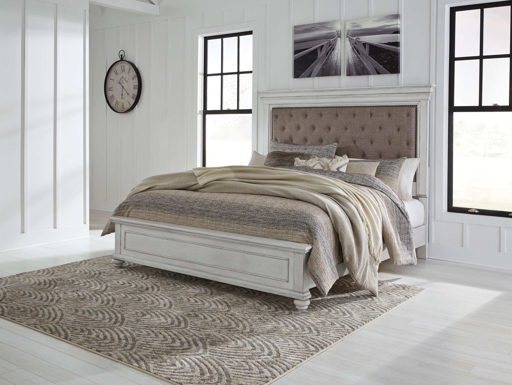 Kanwyn Whitewash King Panel Bed w/ UPH HB - Ornate Home