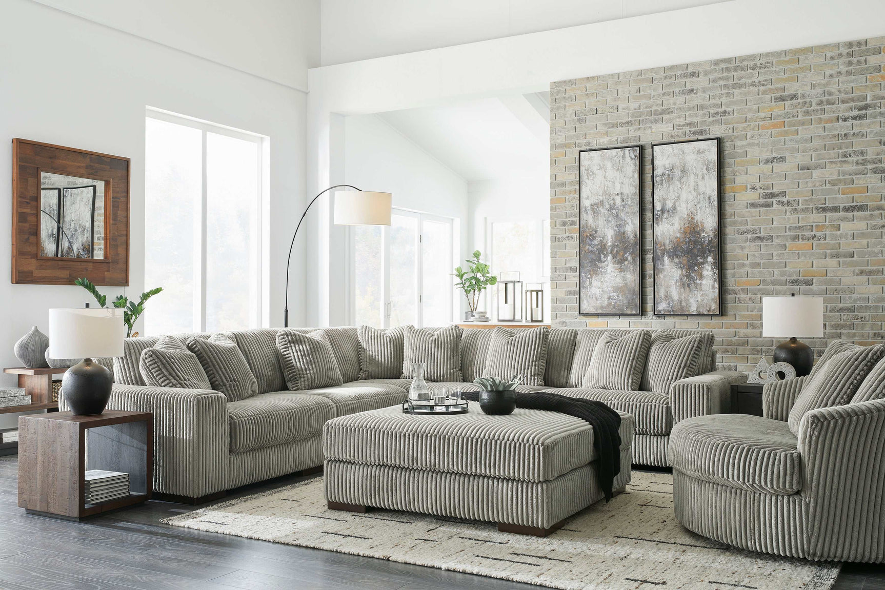 Lindyn Fog Modular Sectional Units - Ornate Home