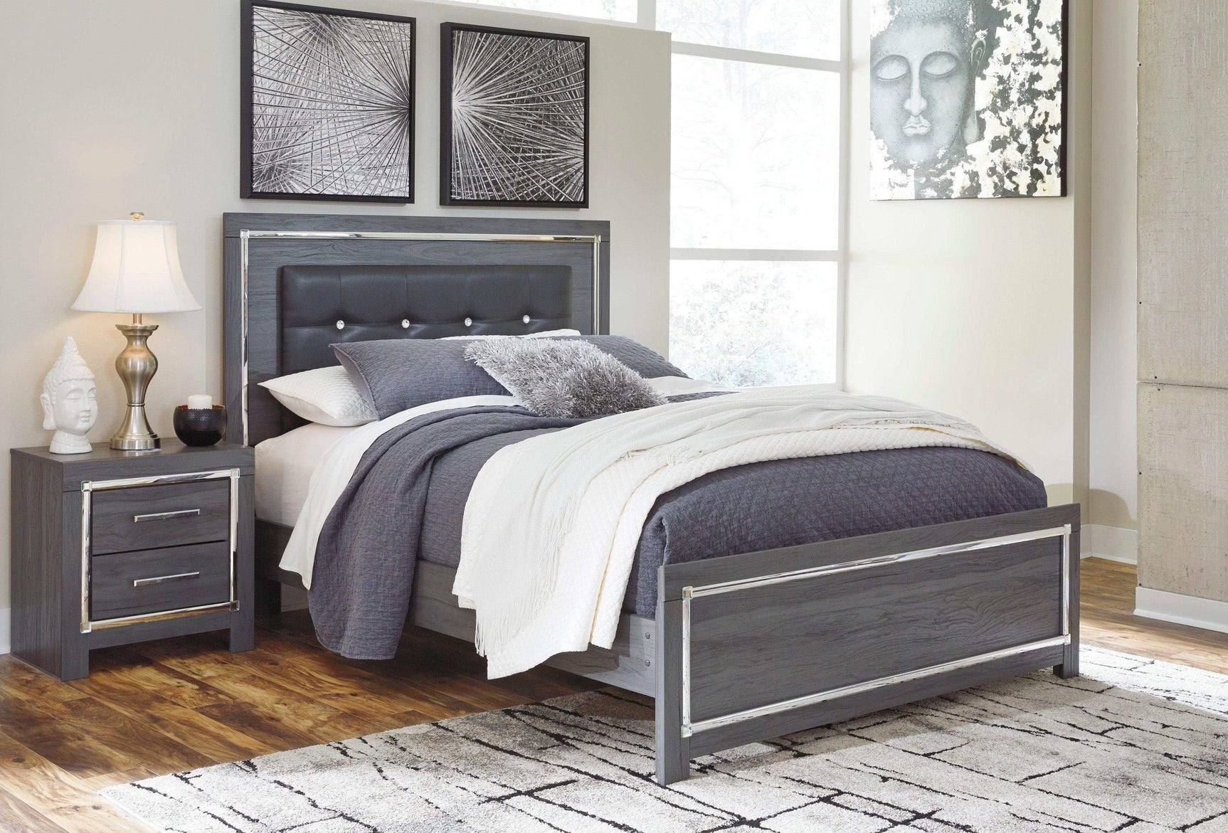 Lodanna Gray Queen Panel Bed w/ LED - Ornate Home