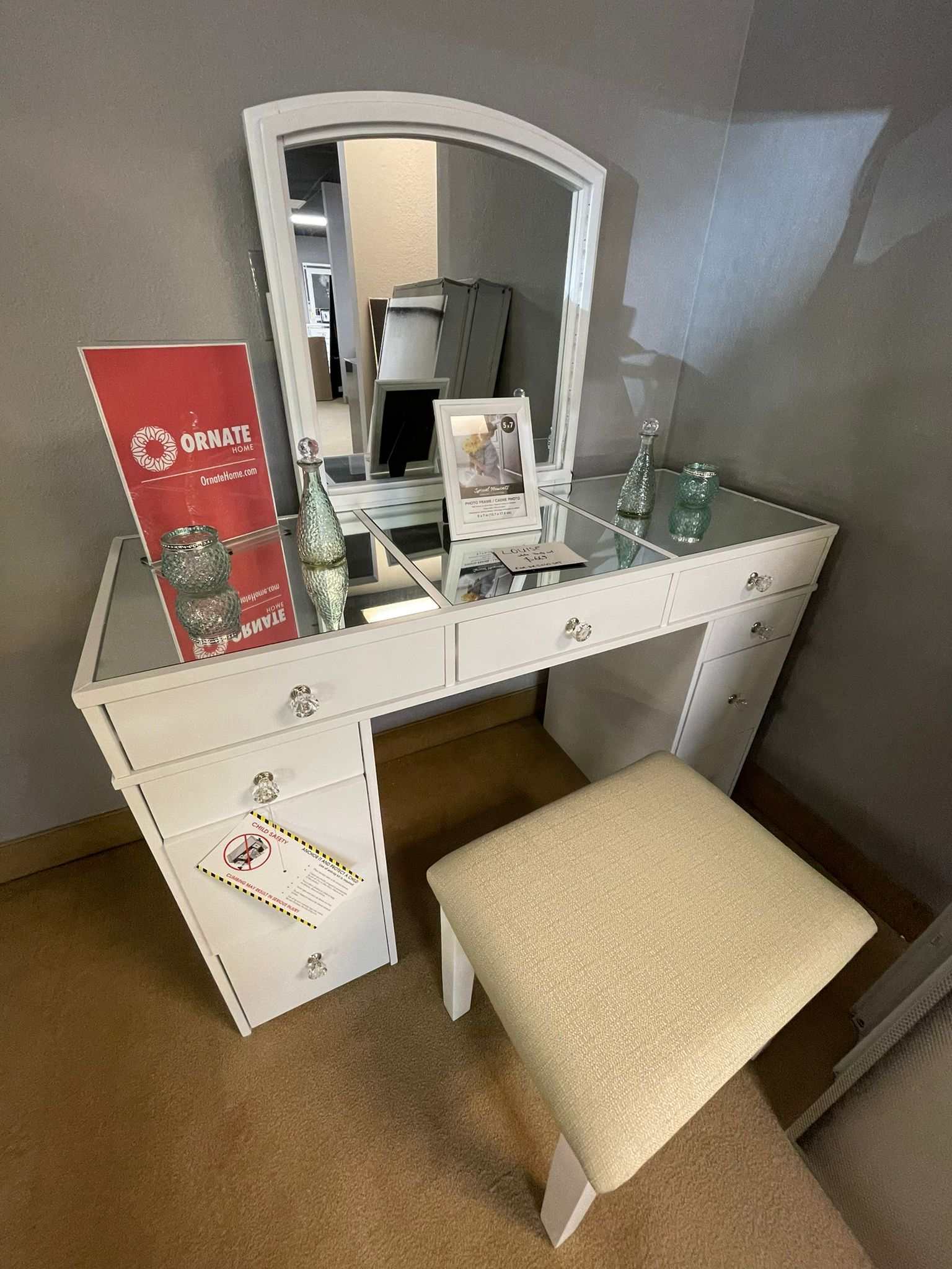 Louise White Vanity Set - Ornate Home