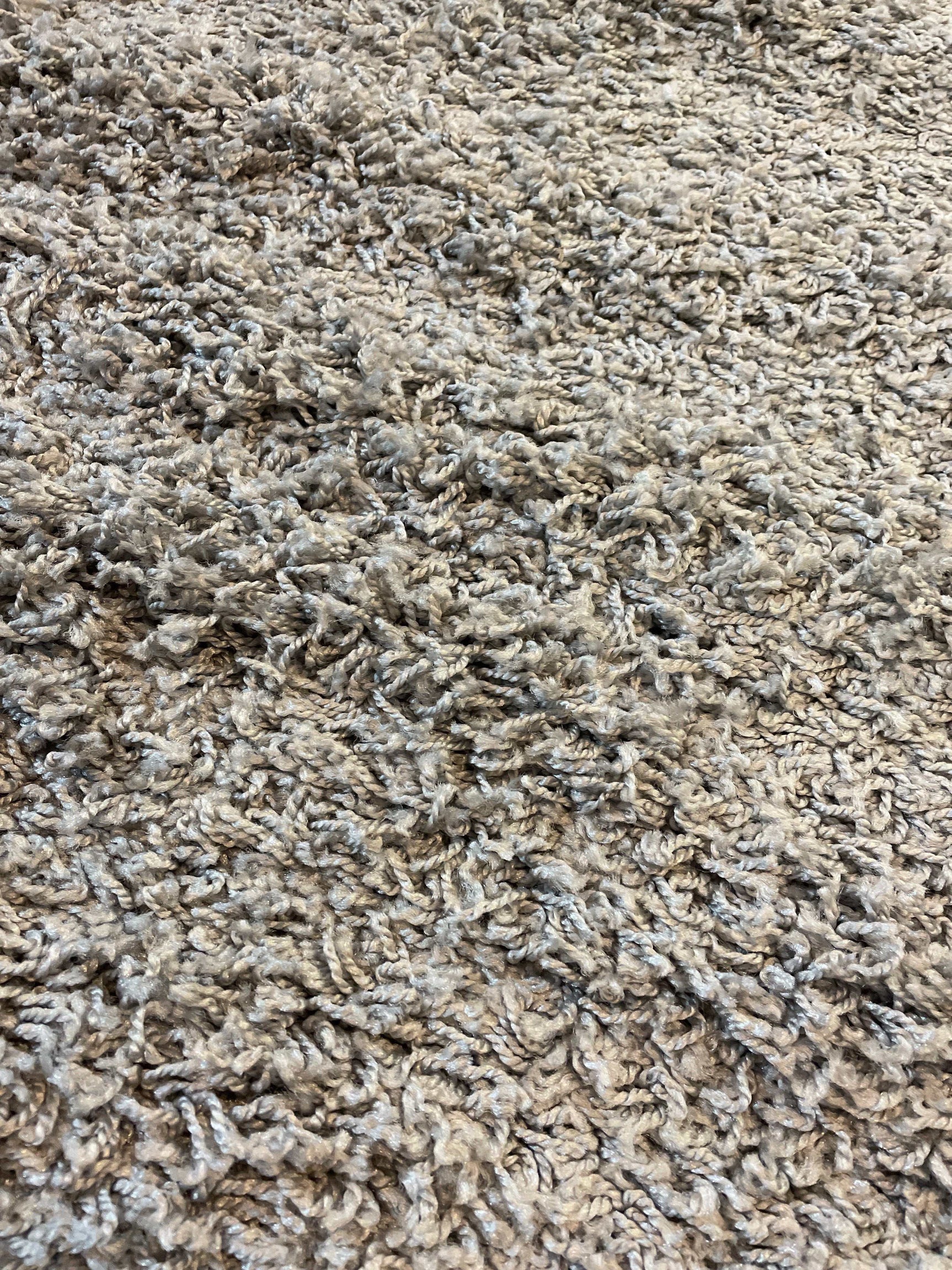 Malibu Gray Area Rug 4'1" x 6' - Ornate Home