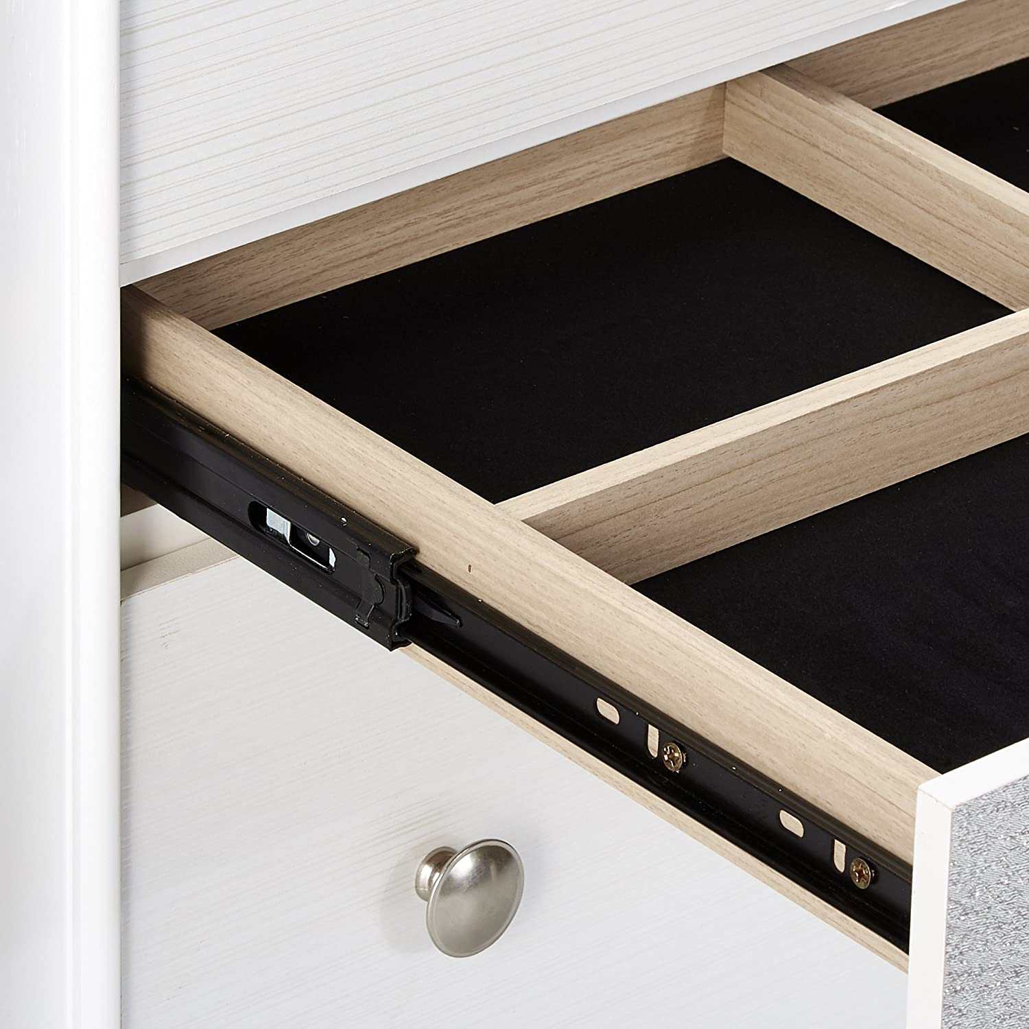 Naima White 4pc Queen Bedroom Set - Ornate Home