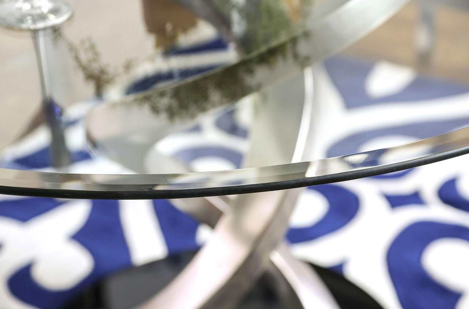 Roxo Silver & Black Dining Table - Ornate Home