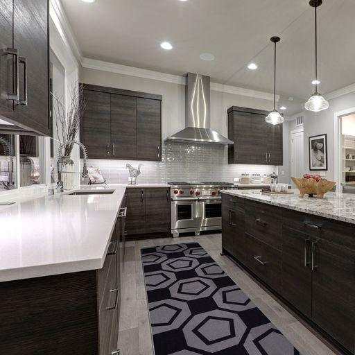 Ventura Black Geometric Indoor NonSlip Area Rugs - Ornate Home