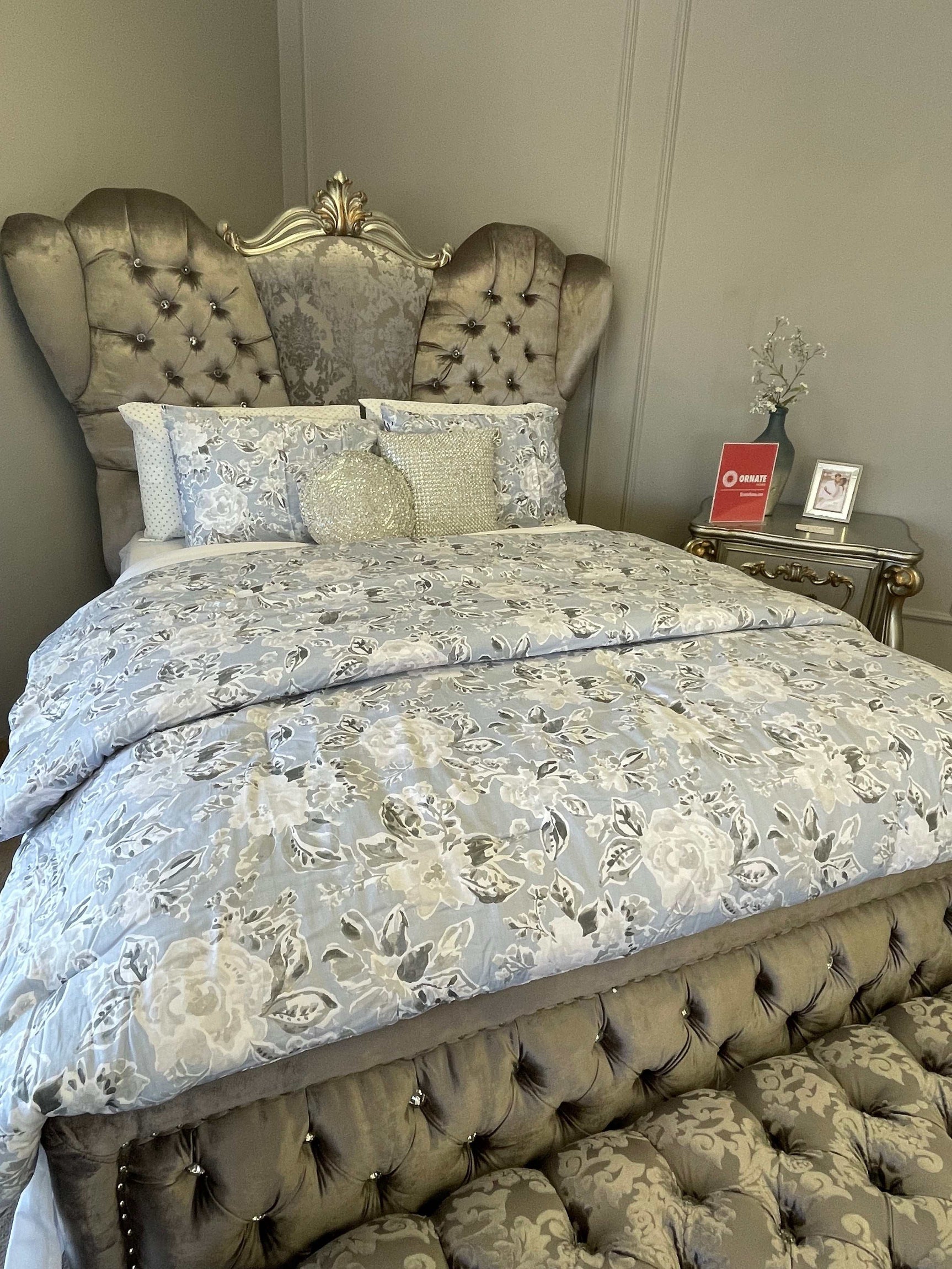 Versailles Antique Platinum Velvet Queen Bed - Ornate Home