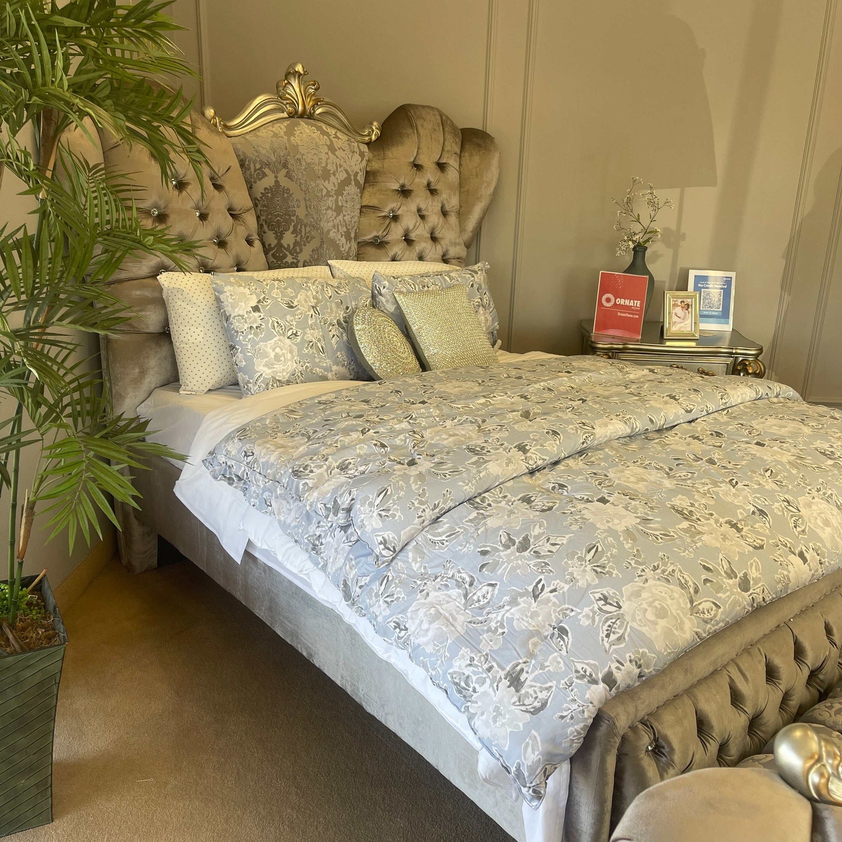 Versailles Antique Platinum Velvet Queen Bed - Ornate Home