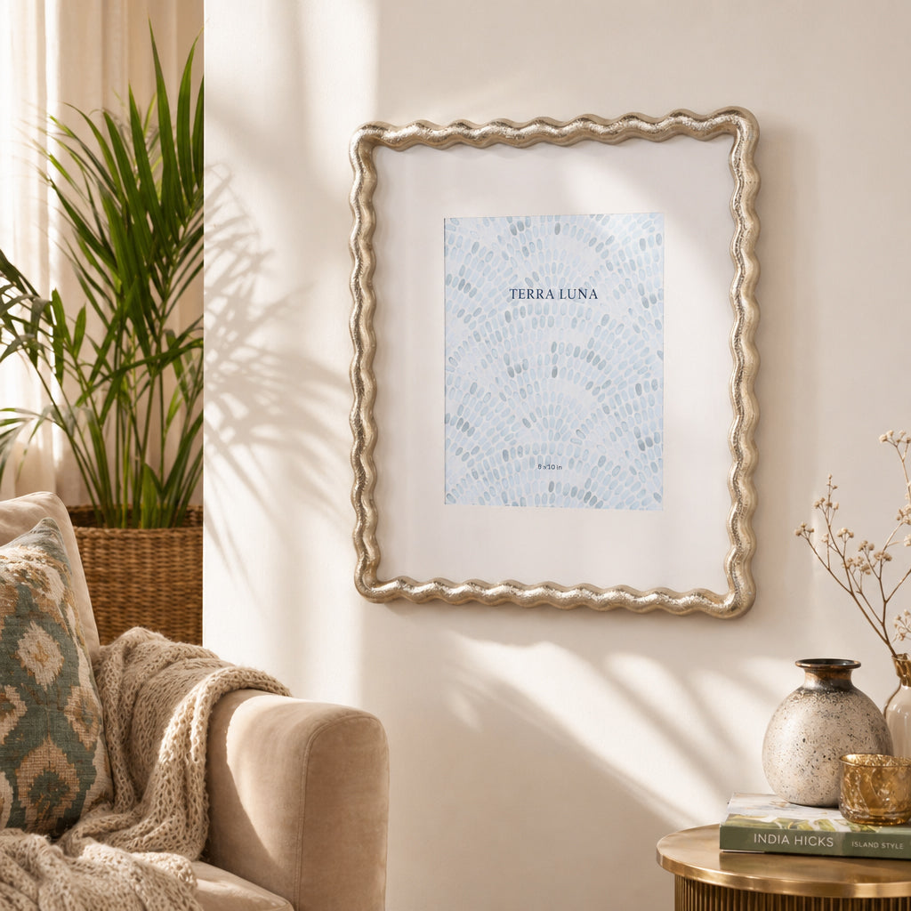 El Monte Gold Matted Photo Frame with Scallop Border