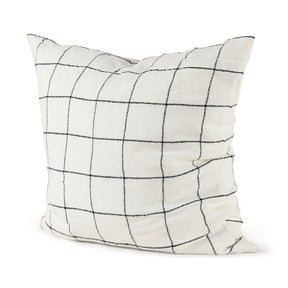 Suzanne White/Black 22x22 Square Pattern Pillow Cover with Down Filler (Set of 2)