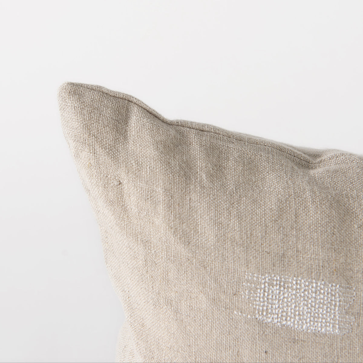 Lacey Beige/White 13x21 Decorative Pillow Cover with Down Filler (Set of 2)