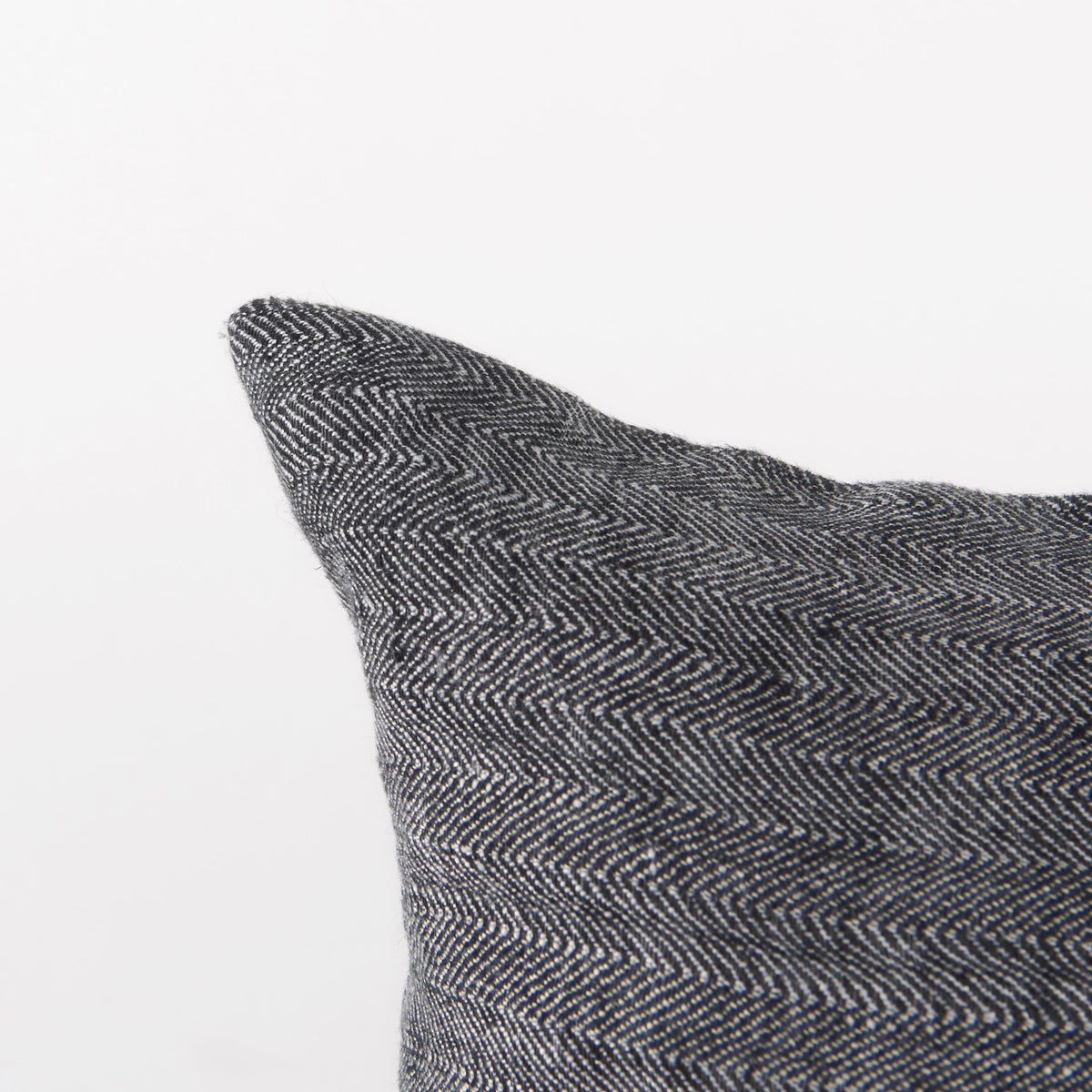 Sibyl Black/White 13x21 Fabric Striped and Fringed Pillow Cover with Non-Allergen Filler (Set of 2)