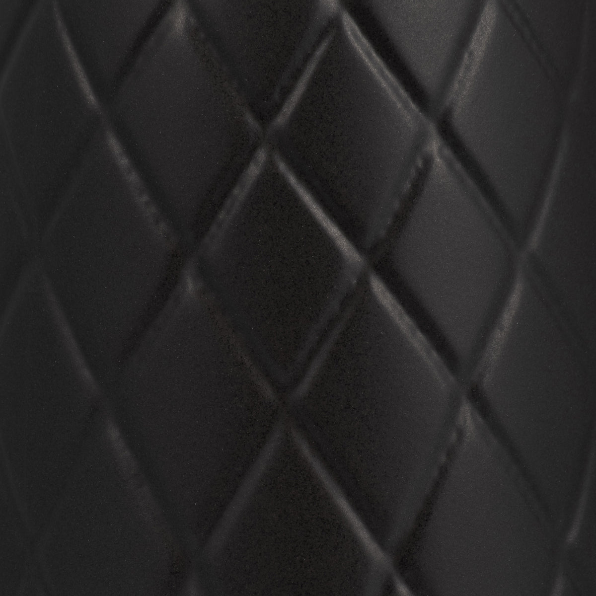 Wellsona Black Small Ceramic Plaid Textured Vase