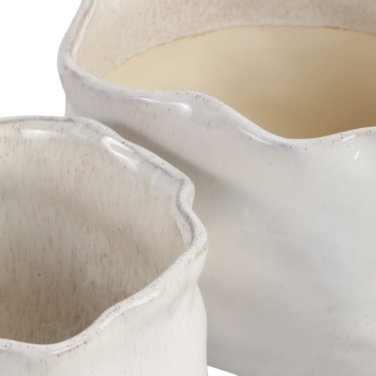 Draperstone White Planters (Set of 2)