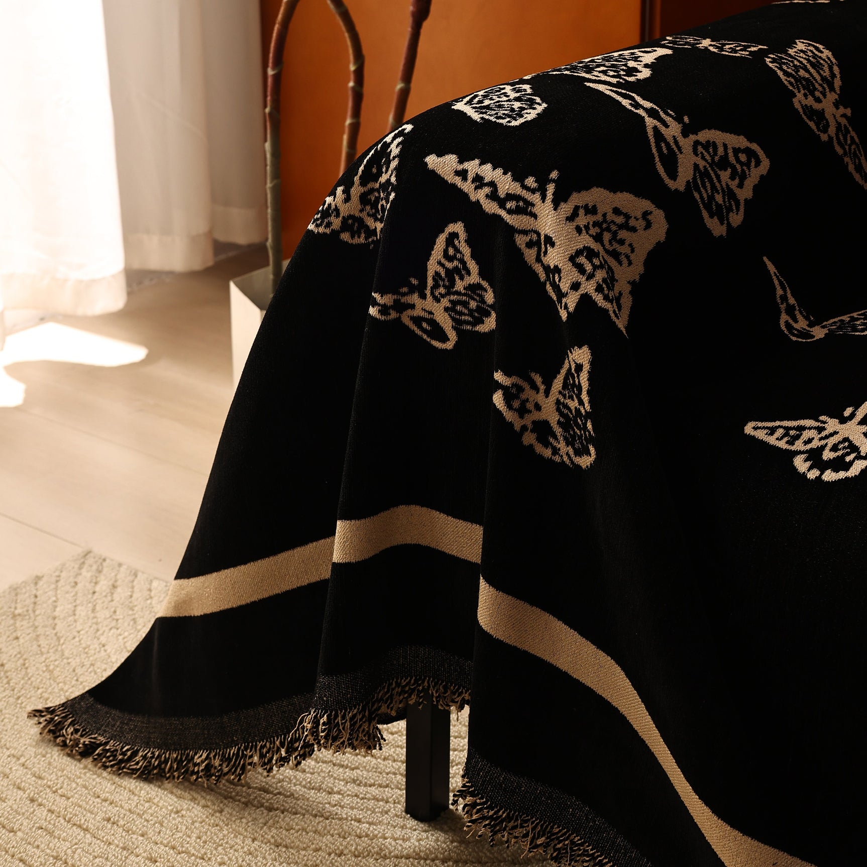 Butterfly Jacquard Soft Couch Blankets Cover for Couch Reversible Modern Sofa Slipcover Throw Covers