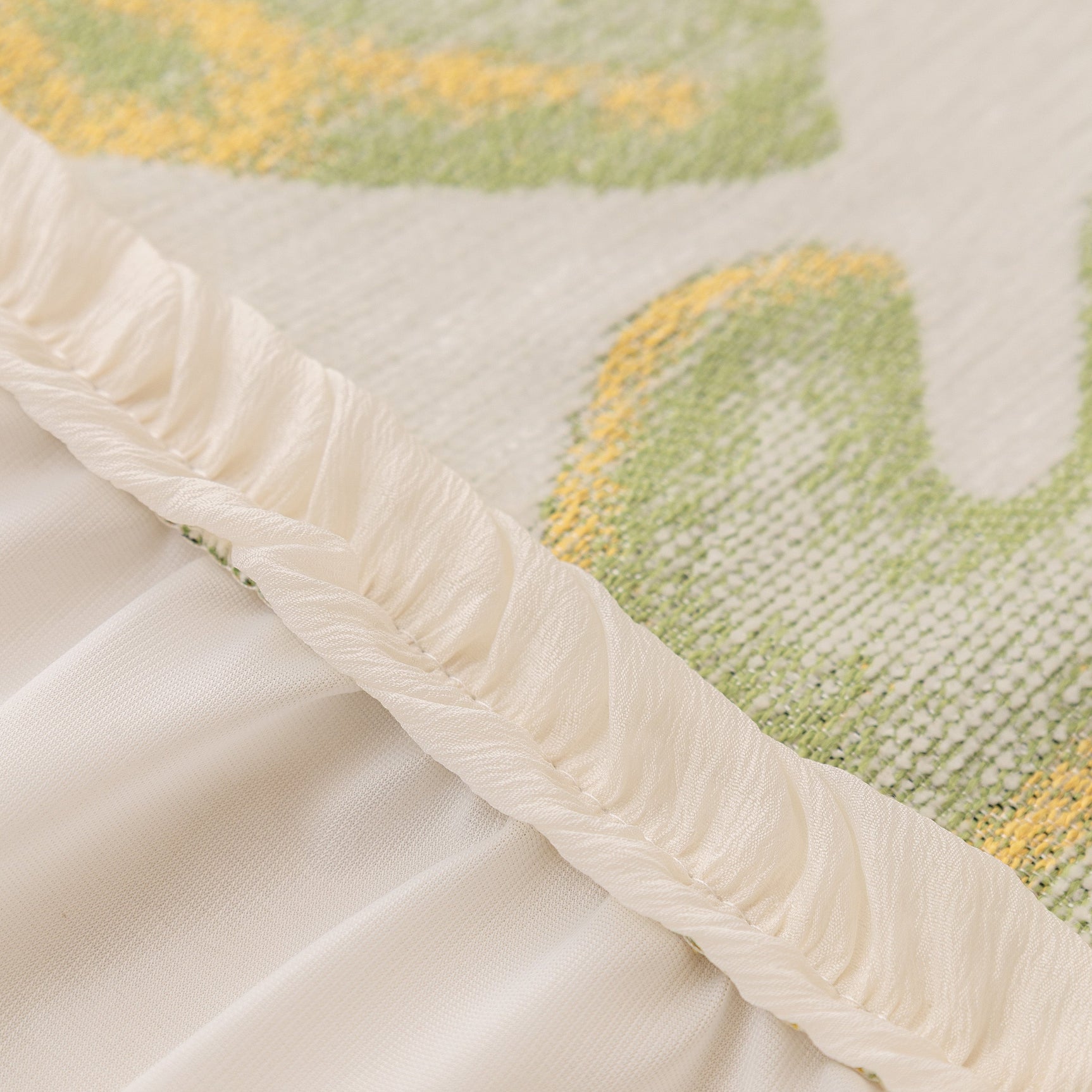 Botanical Sofa Cover with Chiffon Skirt, Floral Couch Throw Blanket for All-Season