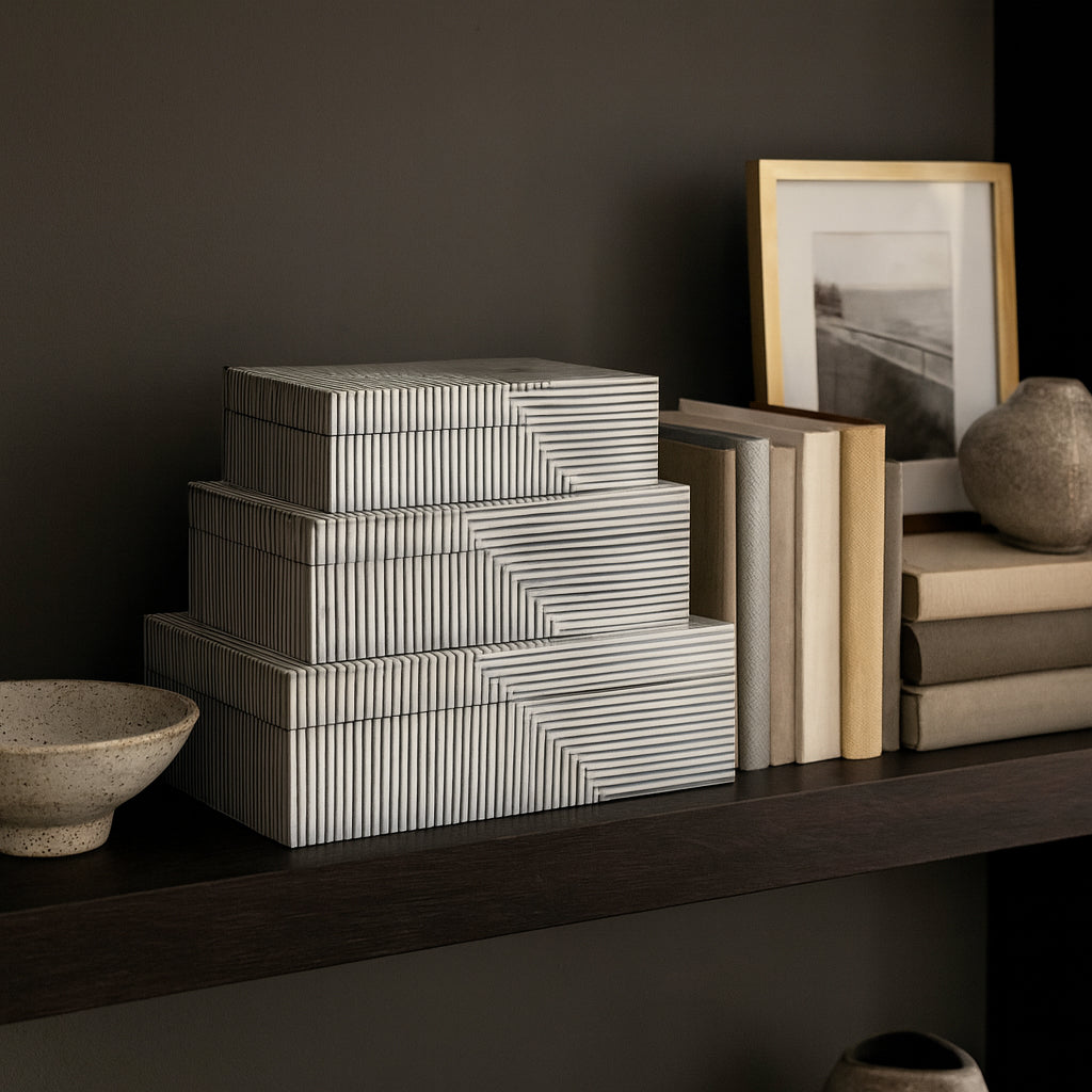 Hendonlake Black/White Boxes (Set of 3)