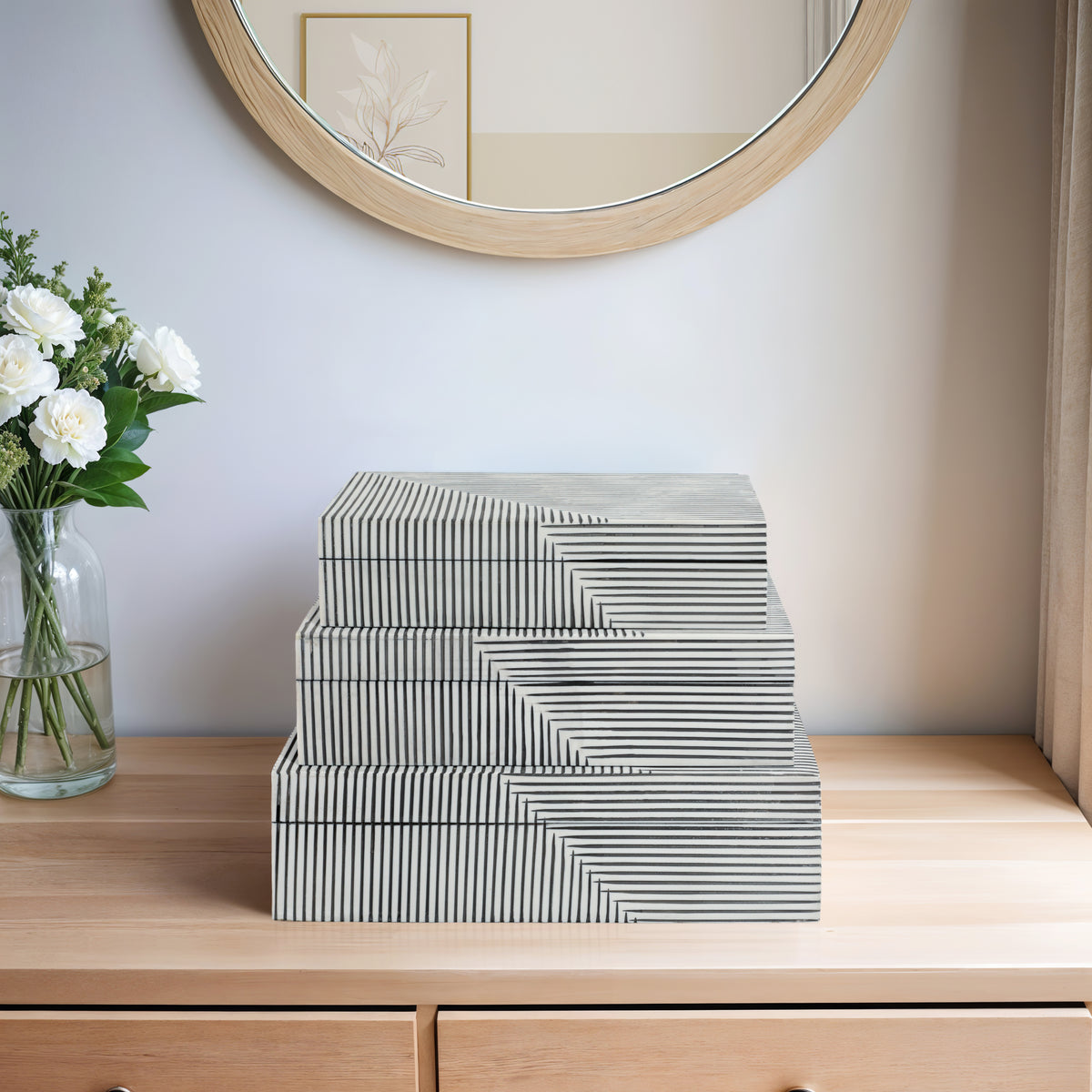 Hendonlake Black/White Boxes (Set of 3)