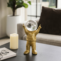 Hiltonland Gold Decor