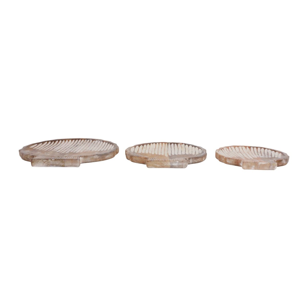 Hiouchi White/Natural Distressed Seashell Trays (Set of 3)