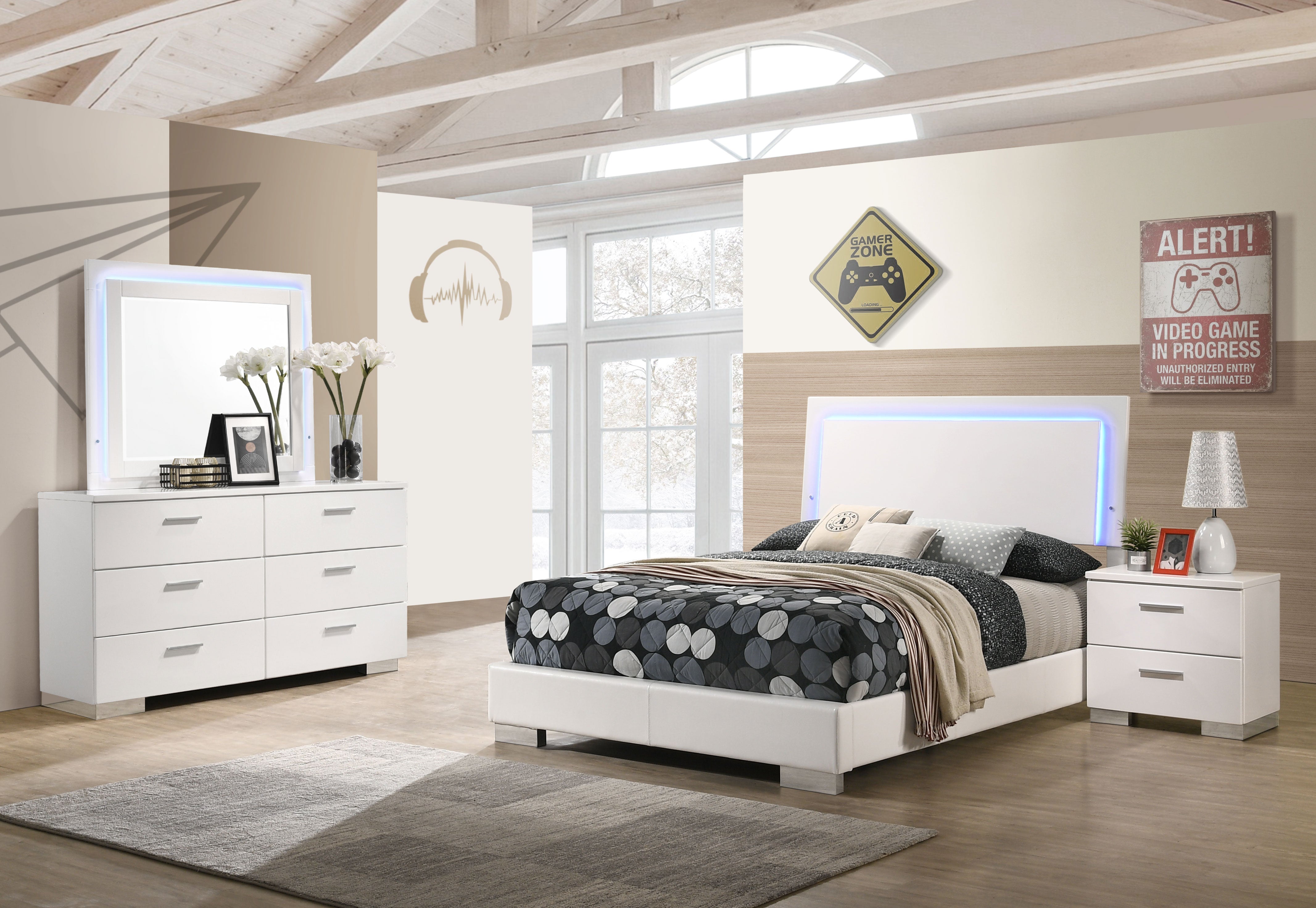 Felicity White High Gloss 4-piece Full Bedroom Set with LED Bed & Mirror - Ornate Home