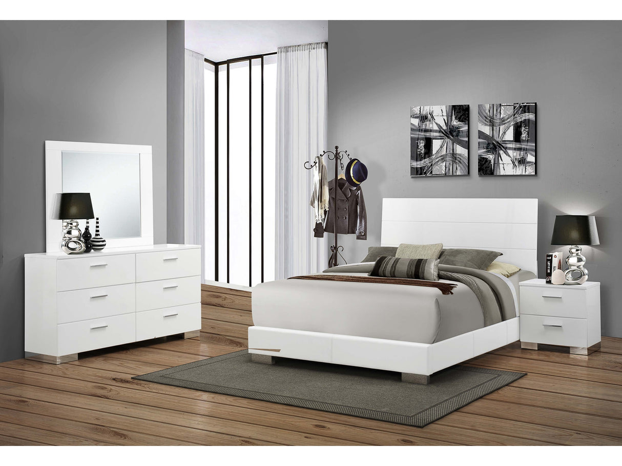 Felicity White High Gloss 4-piece Eastern King Bedroom Set with Panel Bed - Ornate Home