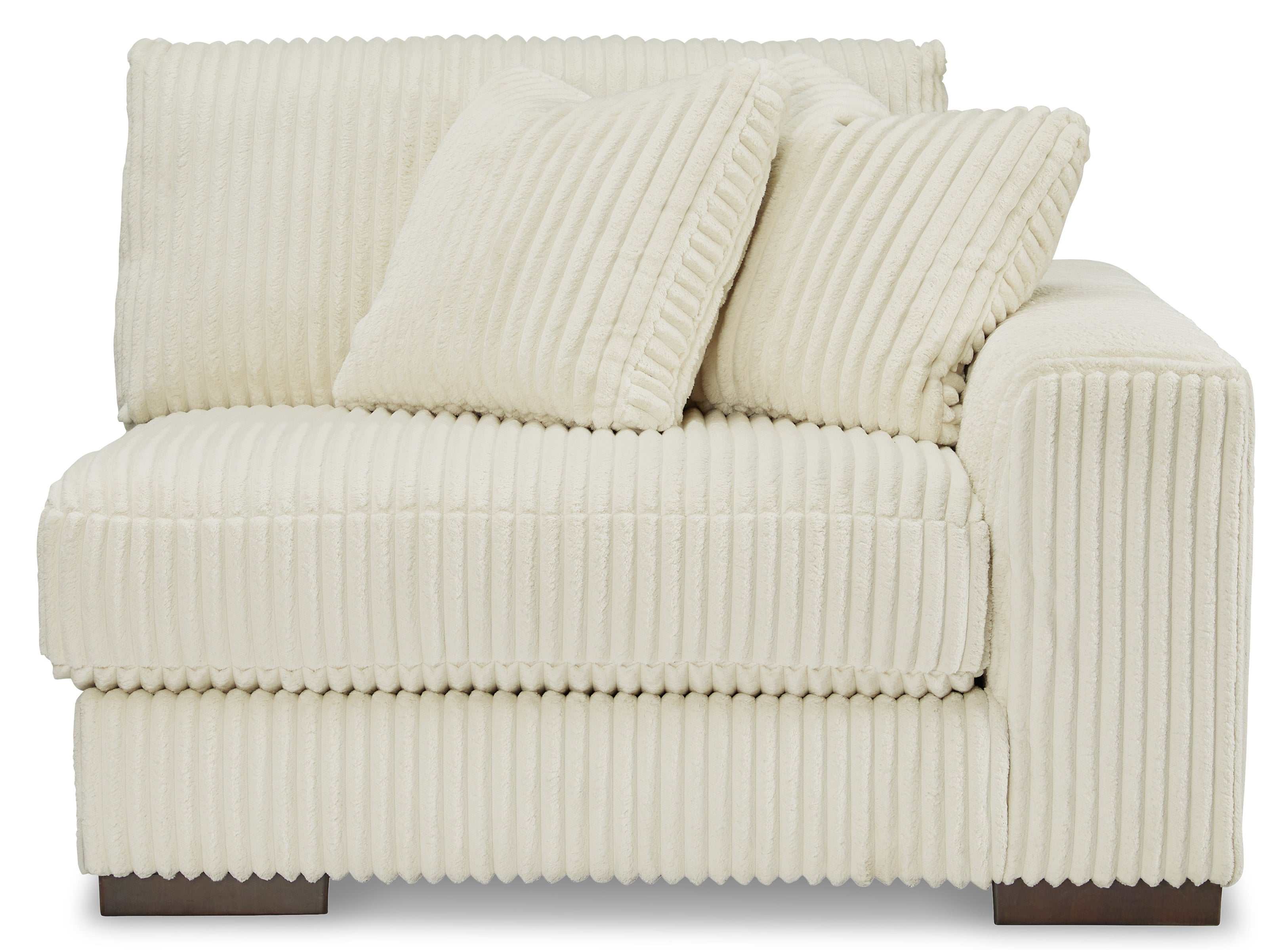 Lindyn Ivory 3pc Sectional Sofa - Ornate Home