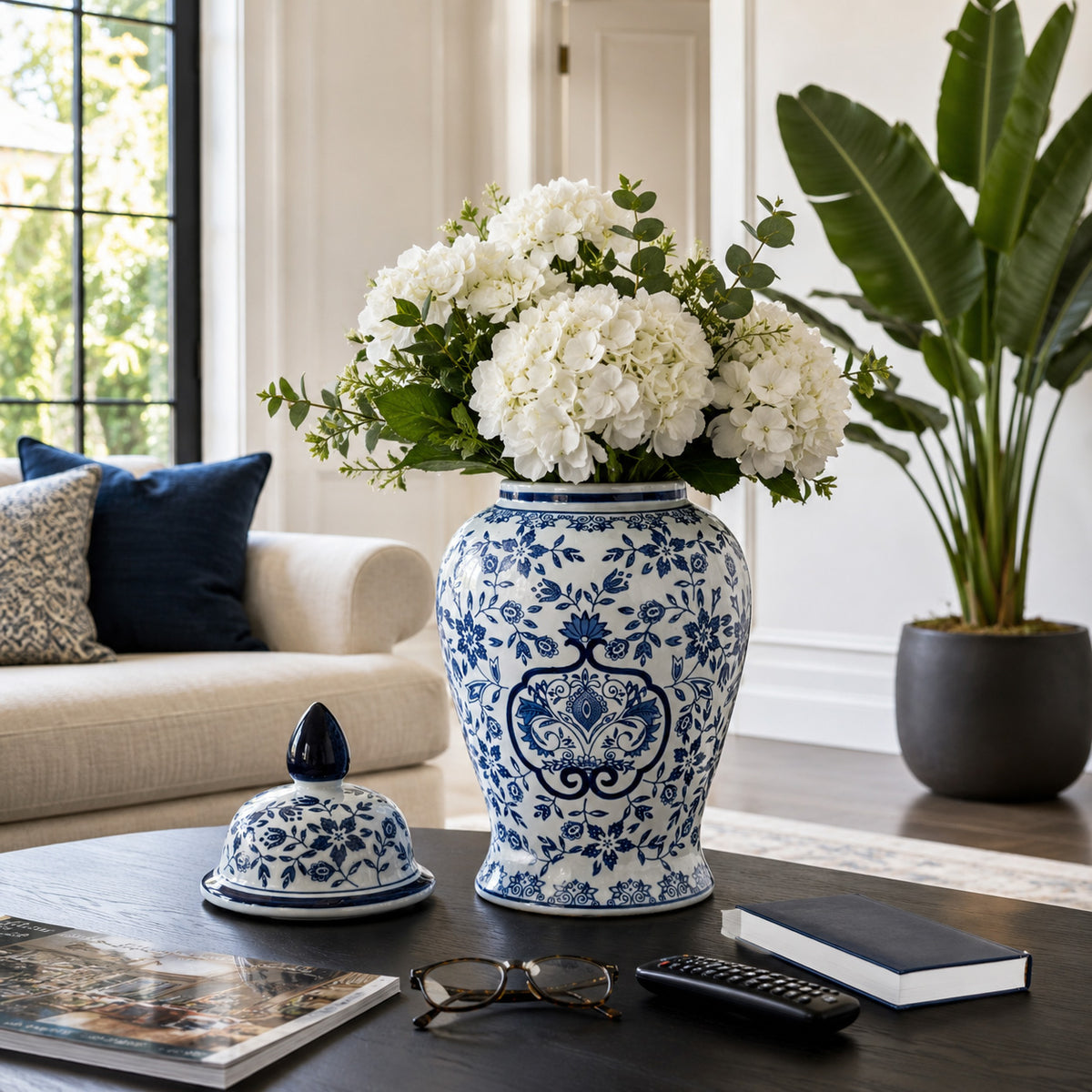 Park Hill White/Blue Temple Jar