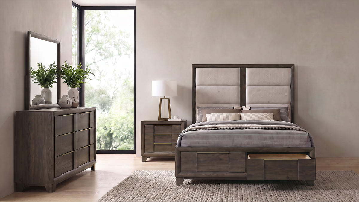Farre Dark Brown 4-Piece Queen Storage Bedroom Set