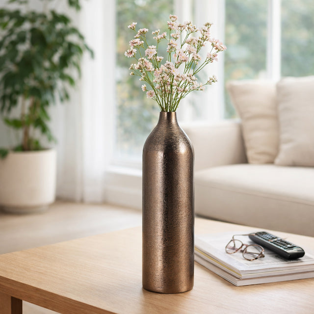 El Toro Black Metal Cylinder Vase