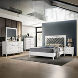 Chelsie Gray/White Queen Bed