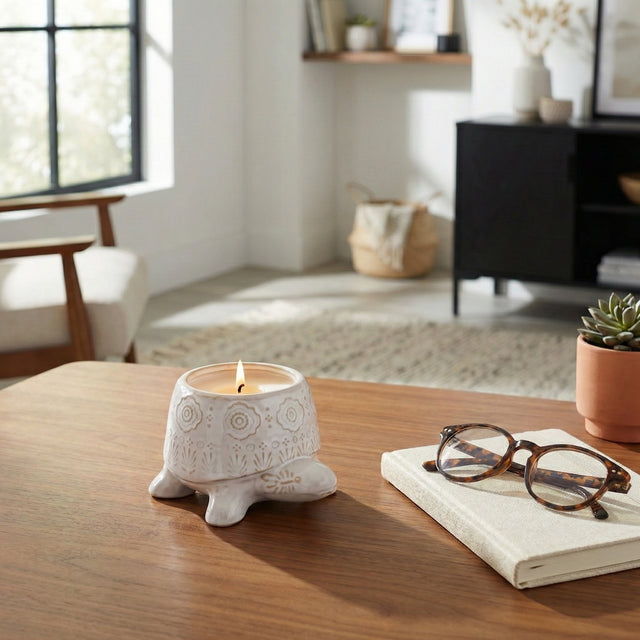 Sarahgrove White/Ivory Candle