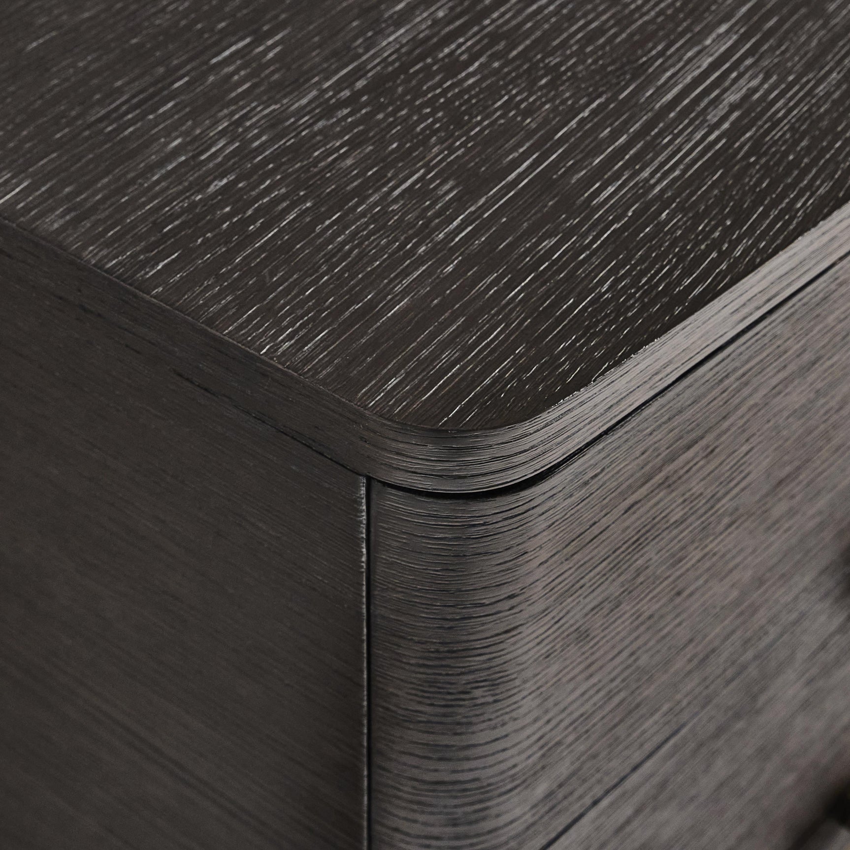 Geneve Robor Dresser